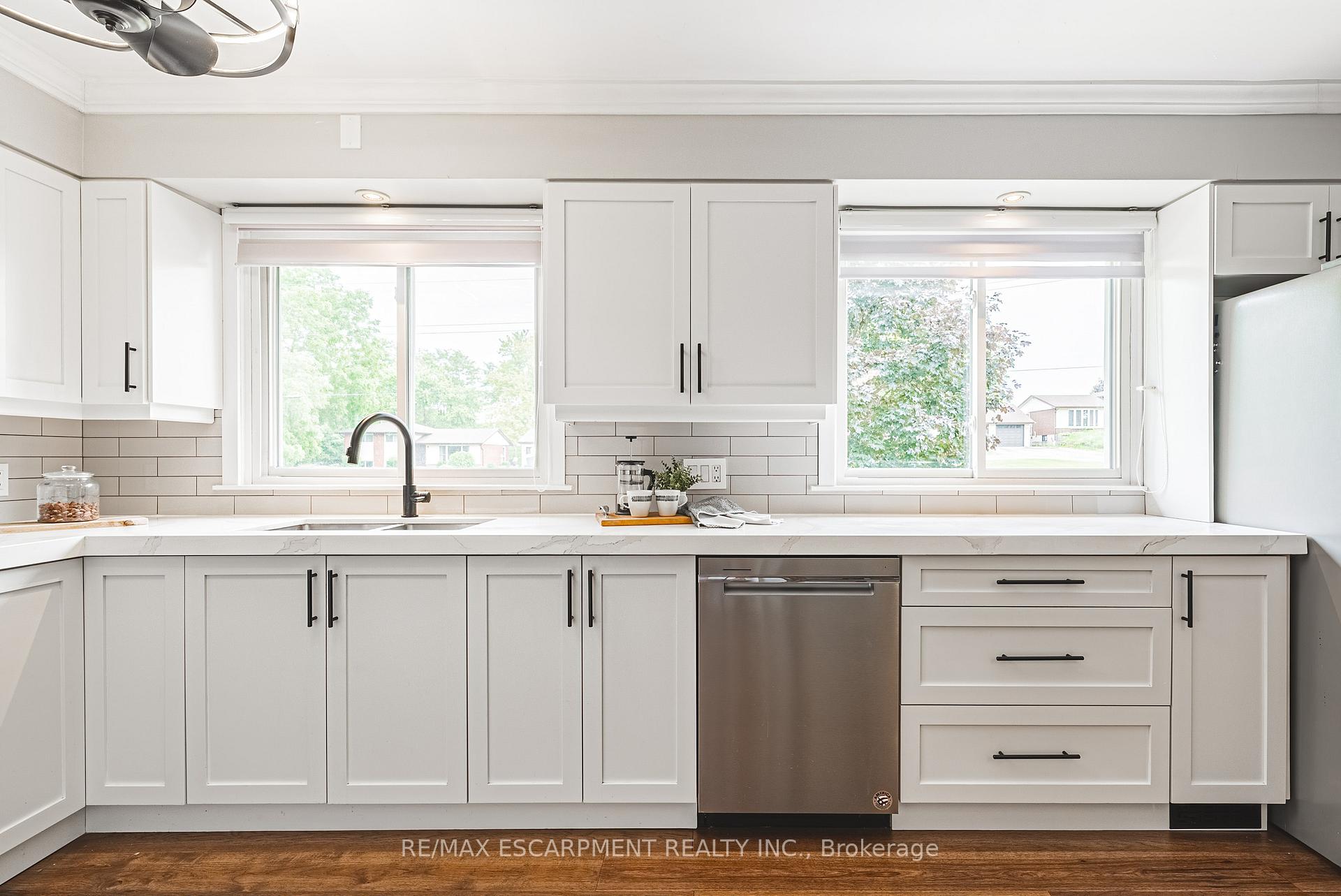 Photo 9 of 1451 6th Con Road W, Hamilton, Rural Flamborough — HOMEH