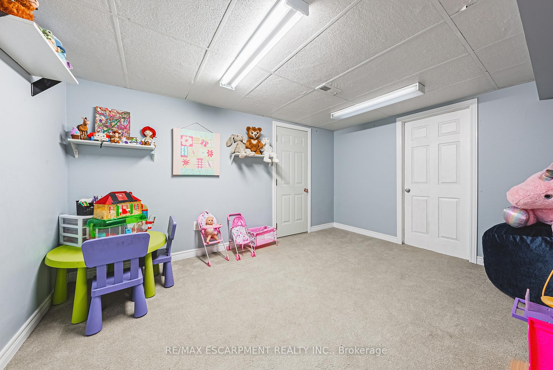 Photo 25 of 1451 6th Con Road W, Hamilton, Rural Flamborough — HOMEH