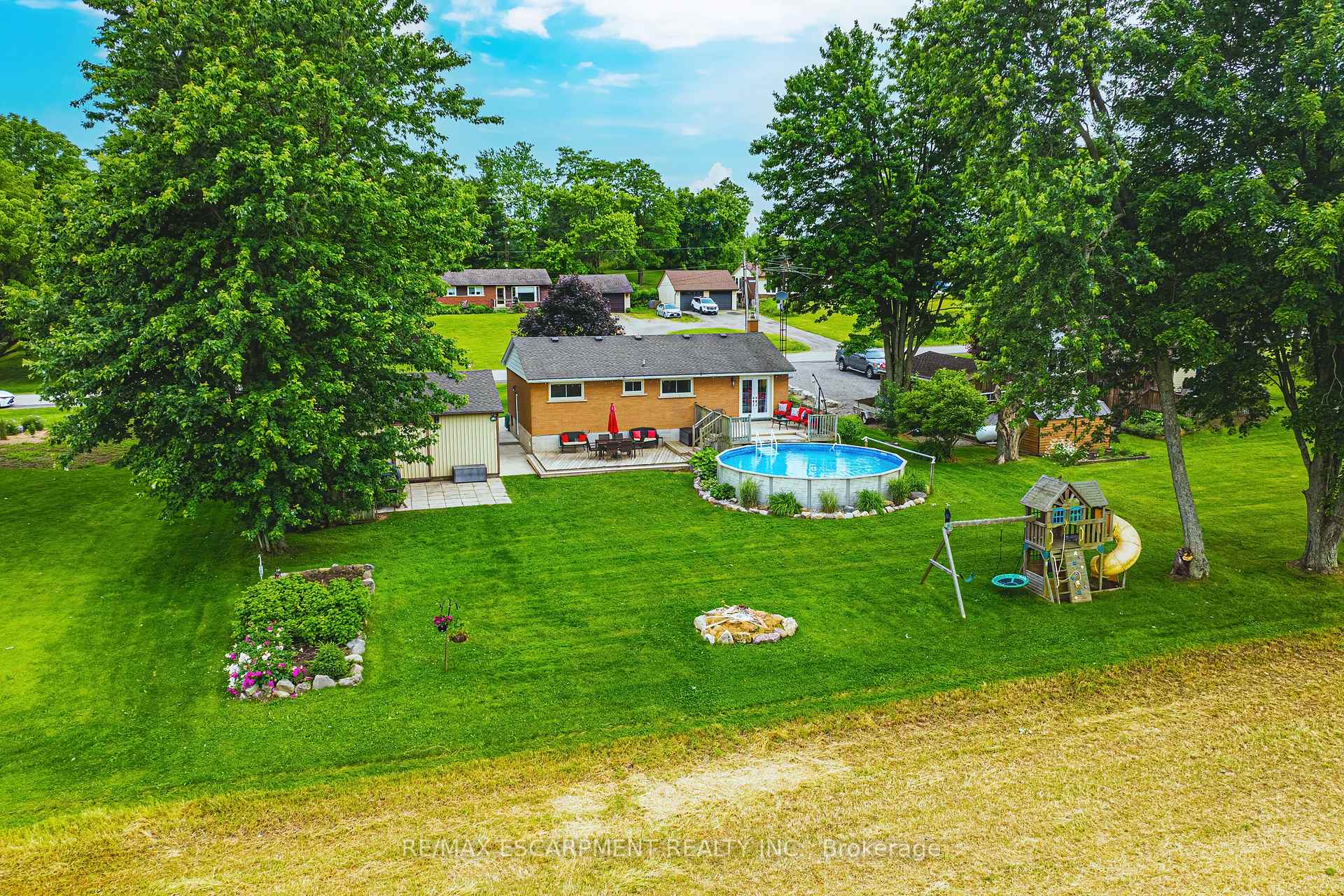 Photo 27 of 1451 6th Con Road W, Hamilton, Rural Flamborough — HOMEH