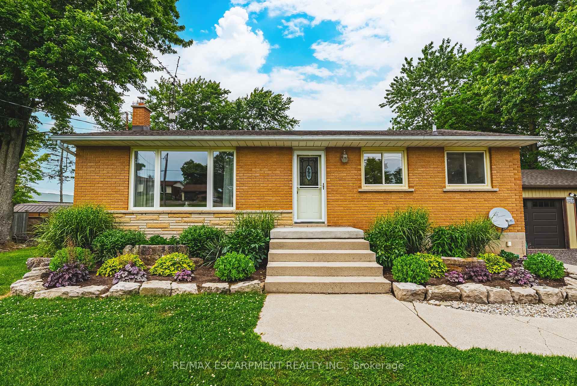 Photo 37 of 1451 6th Con Road W, Hamilton, Rural Flamborough — HOMEH