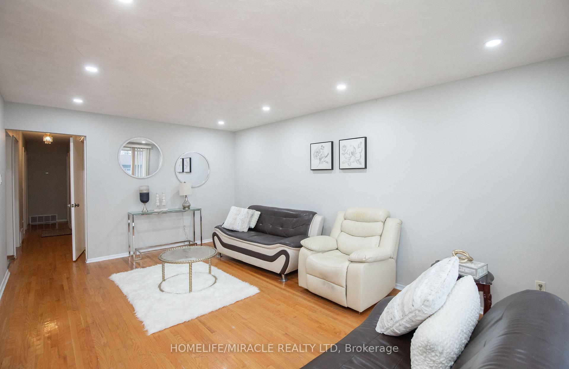 Photo 9 of 6 Glenmurray Court S, Hamilton, Red Hill — HOMEH