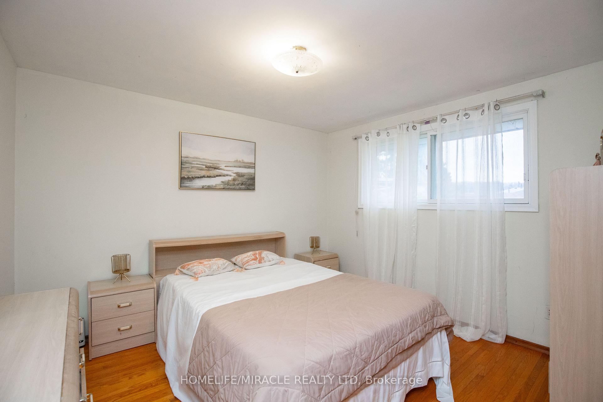 Photo 14 of 6 Glenmurray Court S, Hamilton, Red Hill — HOMEH