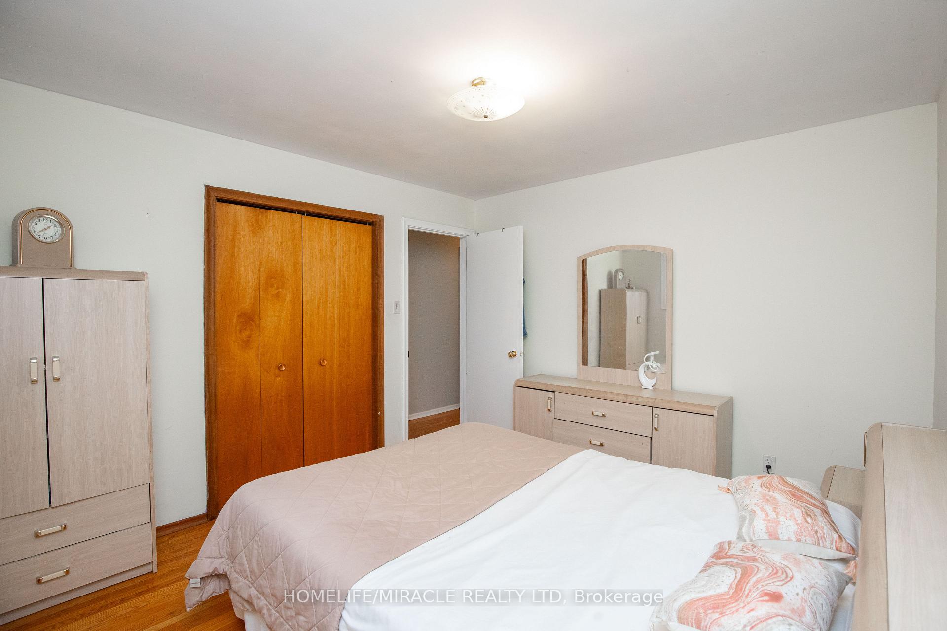 Photo 15 of 6 Glenmurray Court S, Hamilton, Red Hill — HOMEH