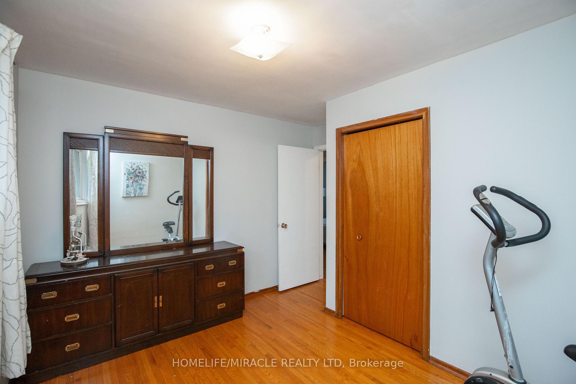 Photo 17 of 6 Glenmurray Court S, Hamilton, Red Hill — HOMEH