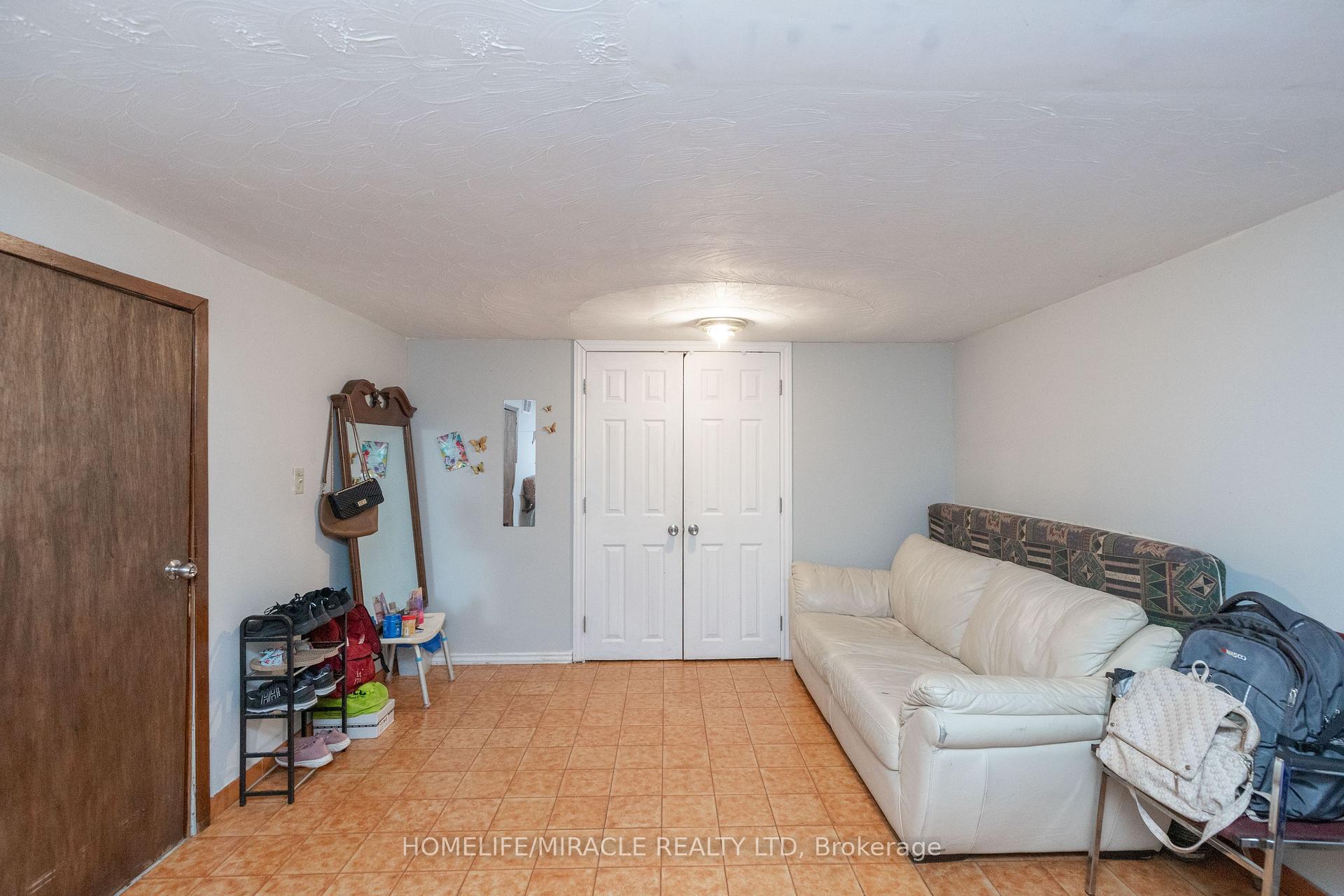 Photo 26 of 6 Glenmurray Court S, Hamilton, Red Hill — HOMEH