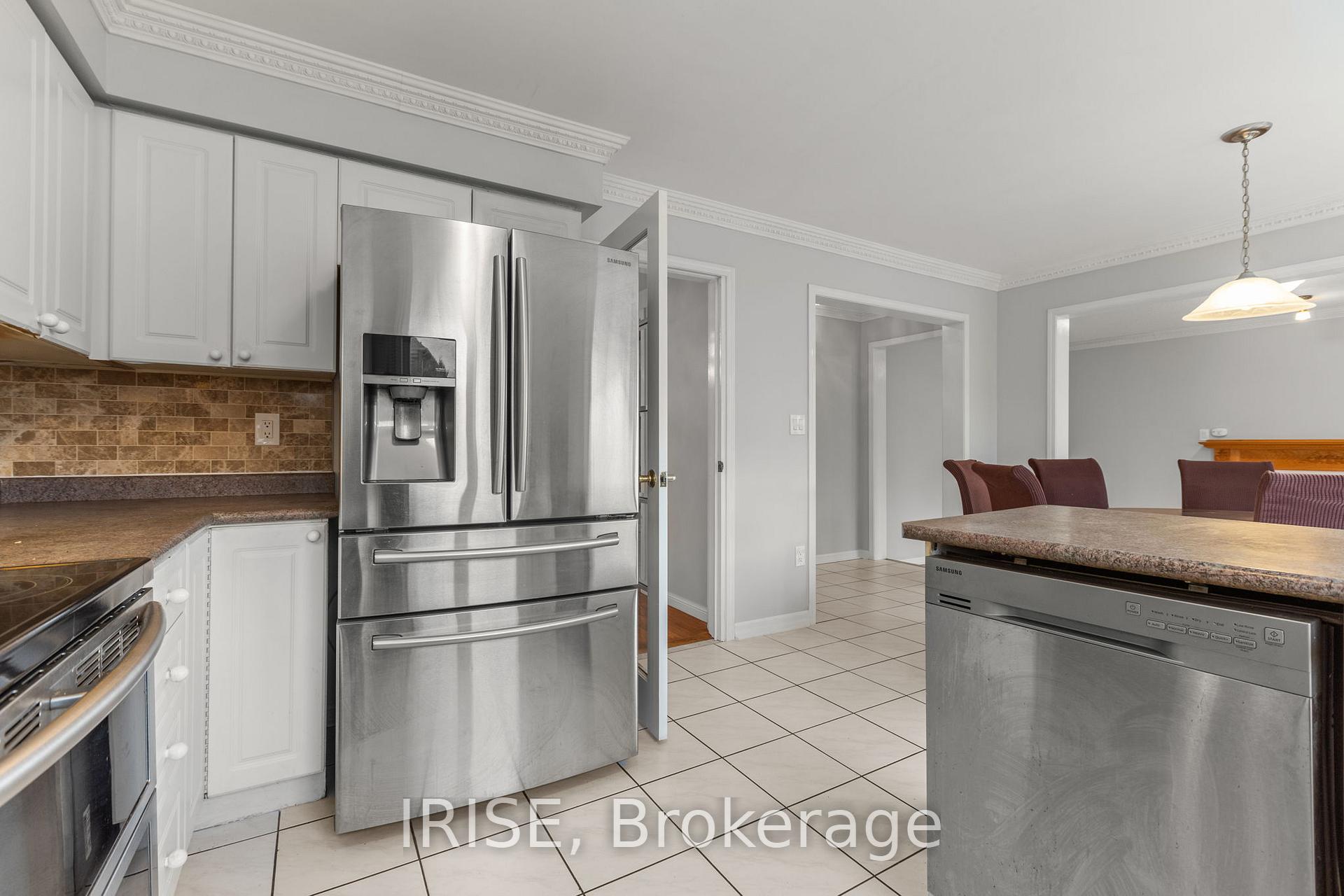 Photo 10 of 185 Mountainberry Road, Brampton, Sandringham-Wellington — HOMEH