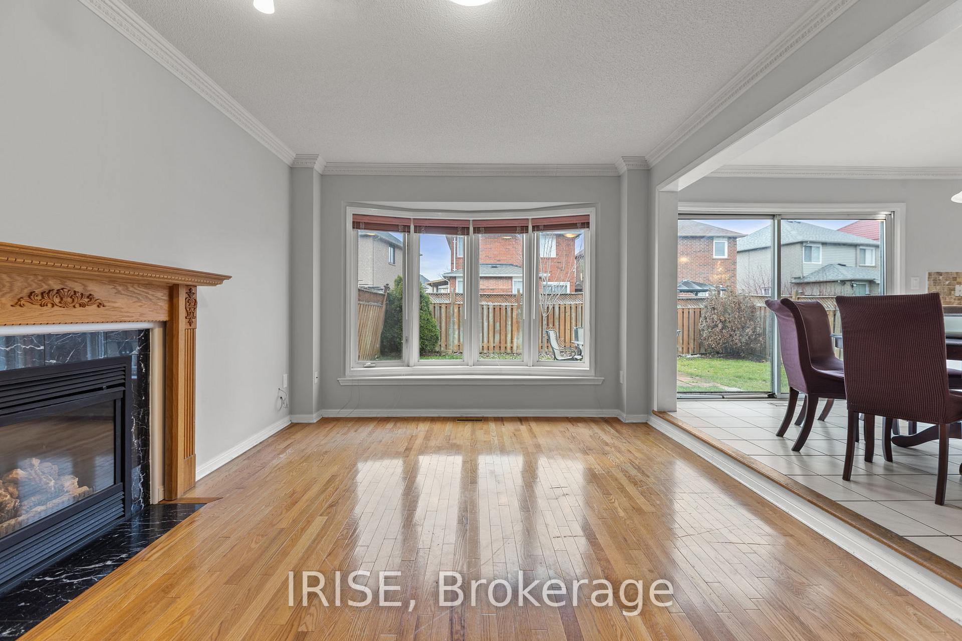 Photo 13 of 185 Mountainberry Road, Brampton, Sandringham-Wellington — HOMEH