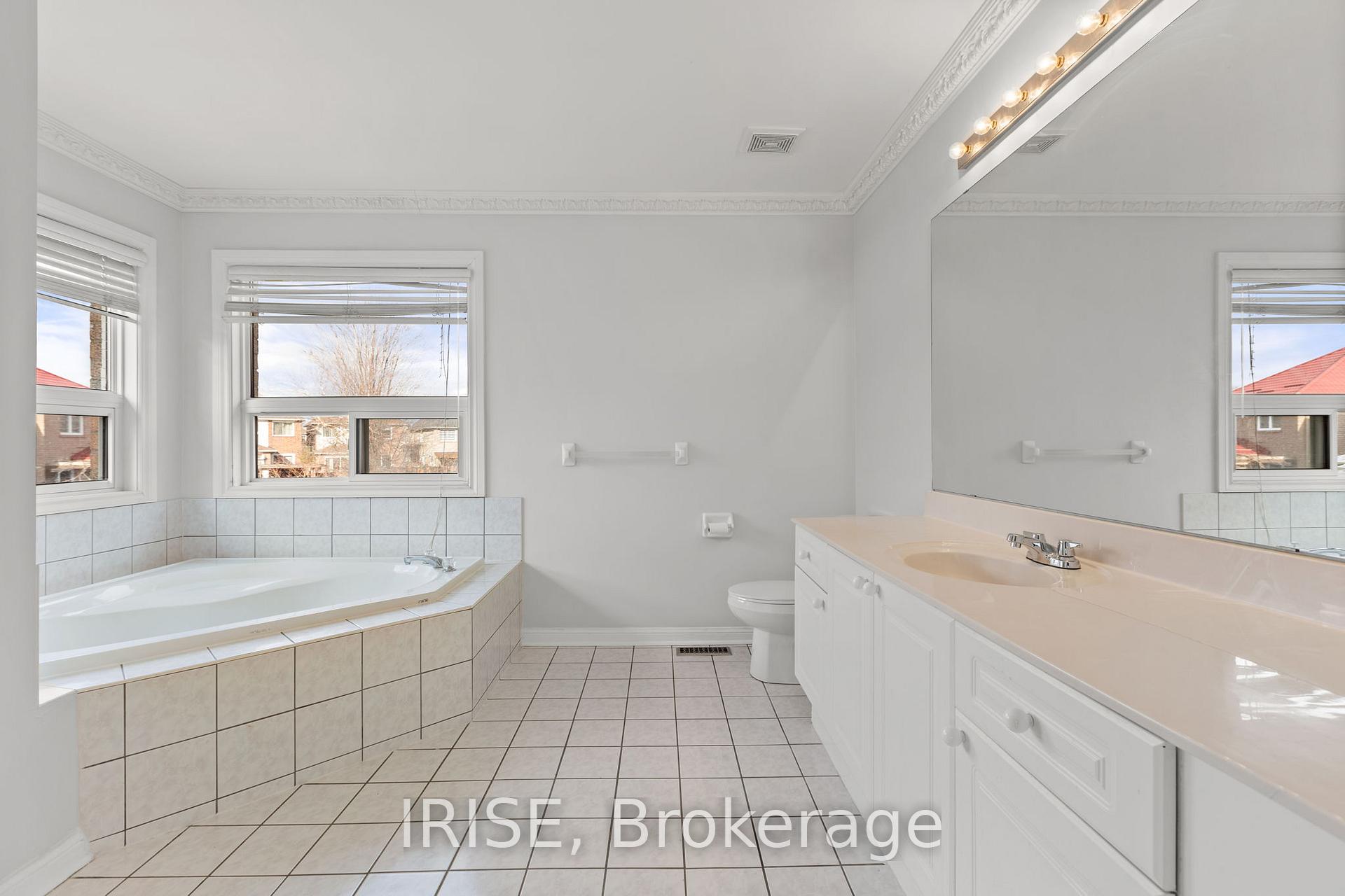 Photo 21 of 185 Mountainberry Road, Brampton, Sandringham-Wellington — HOMEH