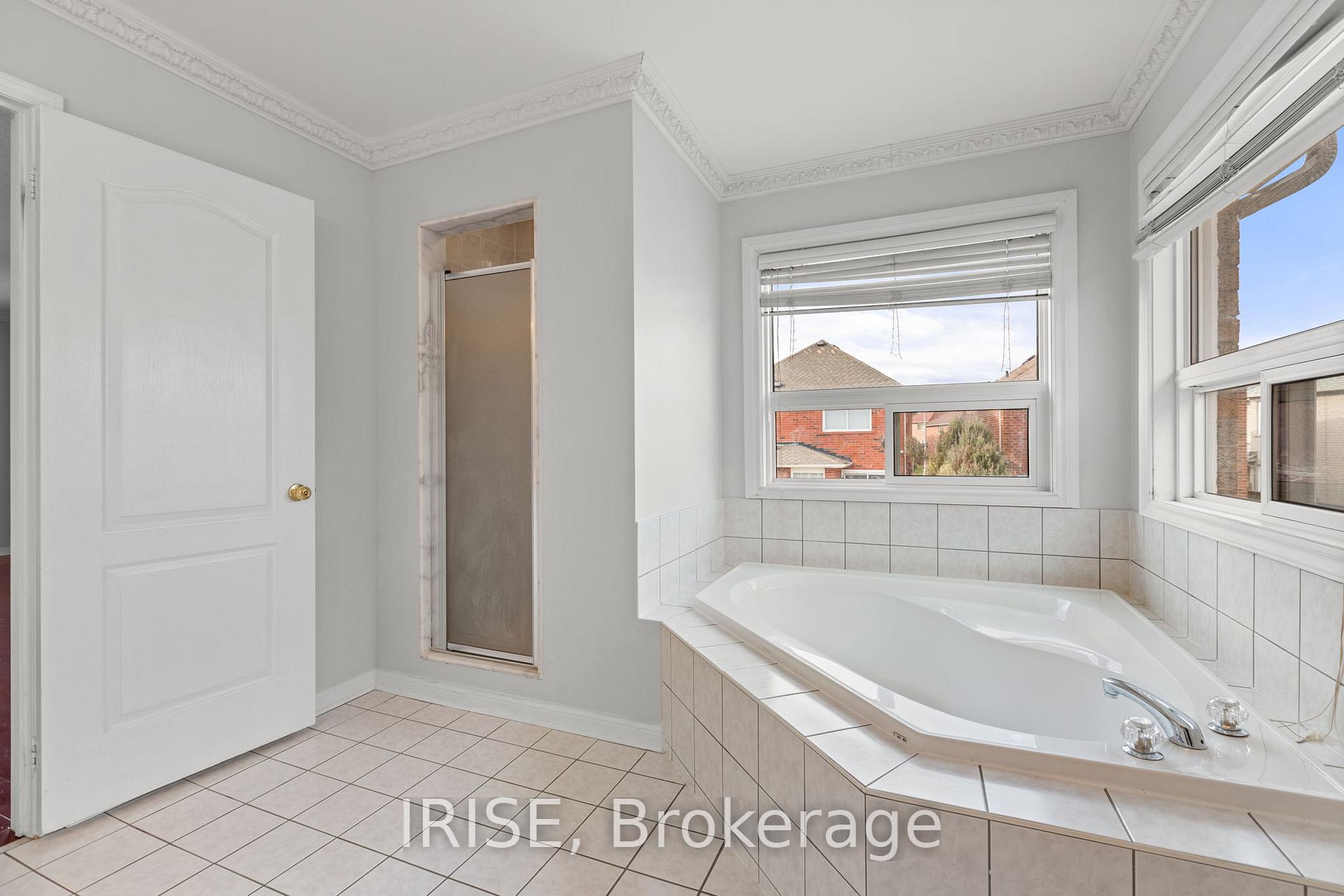 Photo 22 of 185 Mountainberry Road, Brampton, Sandringham-Wellington — HOMEH