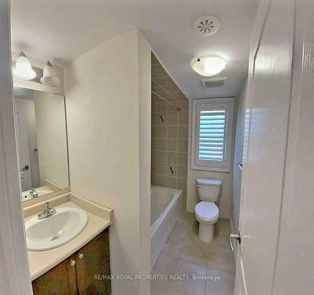 Photo 12 of Unit #822, 1 Blanche Lane, Markham, Cornell — HOMEH