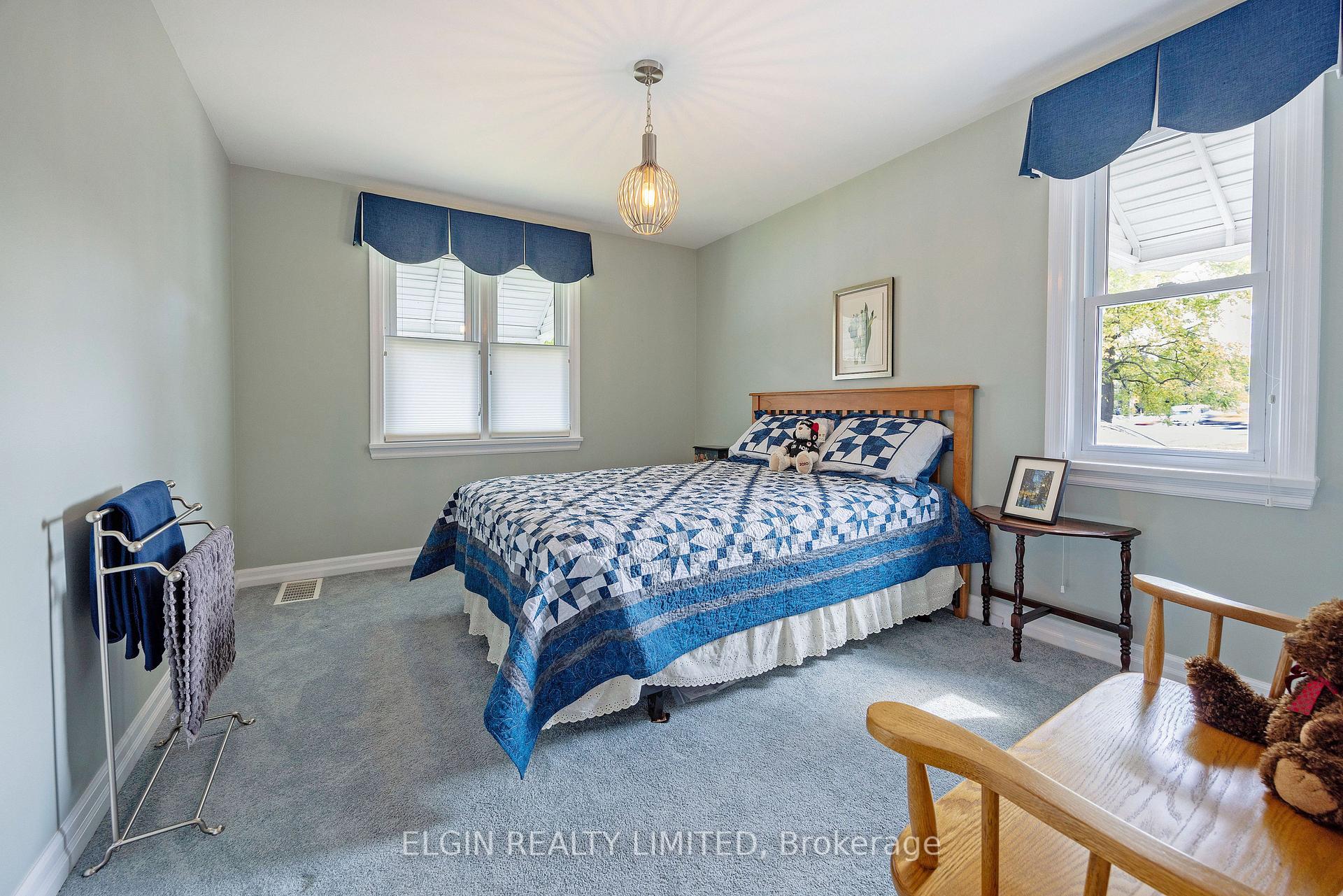 Photo 19 of 22 Fairview Avenue, St. Thomas — HOMEH