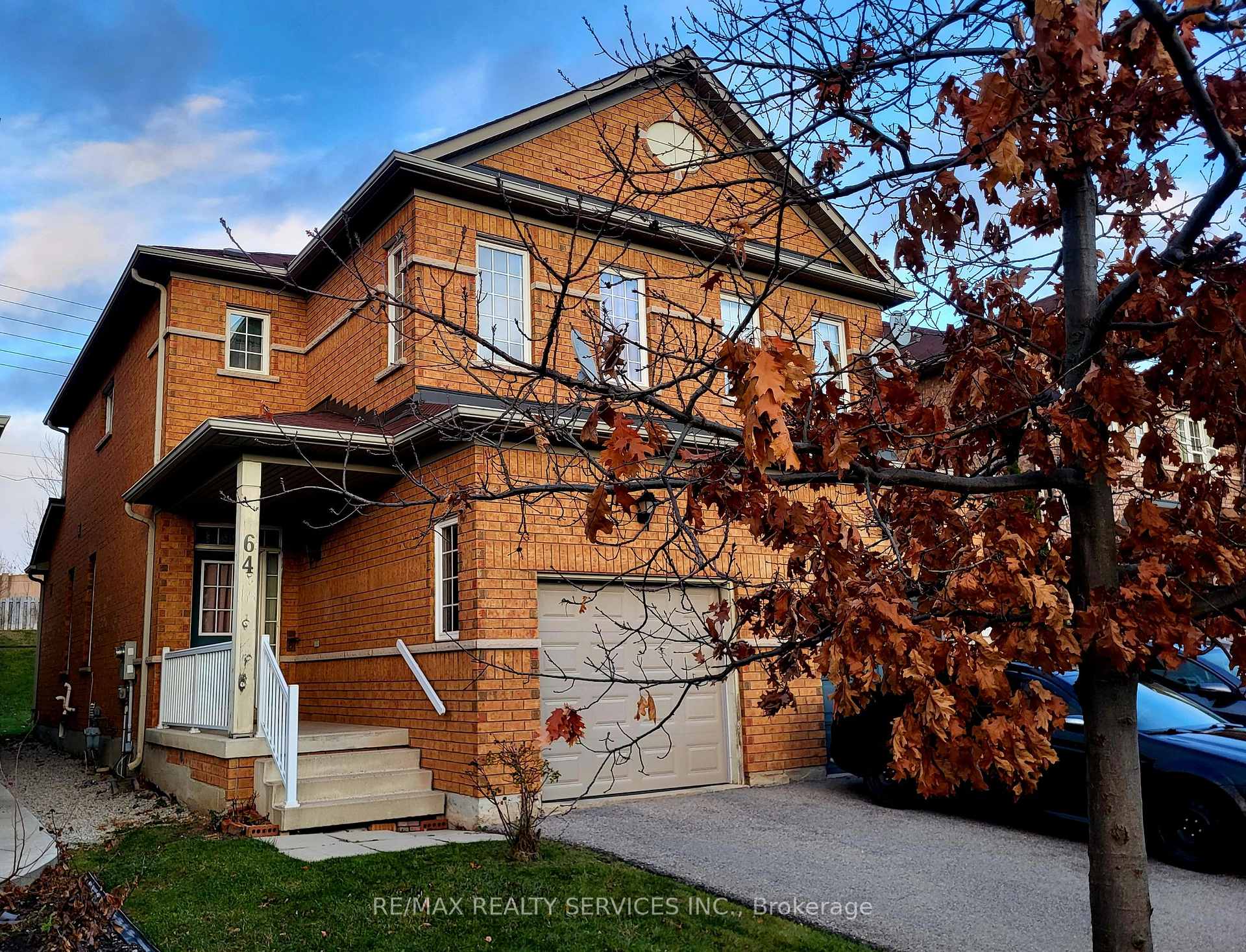 Photo 1 of 64 Harbourtown Crescent, Brampton, Madoc — HOMEH