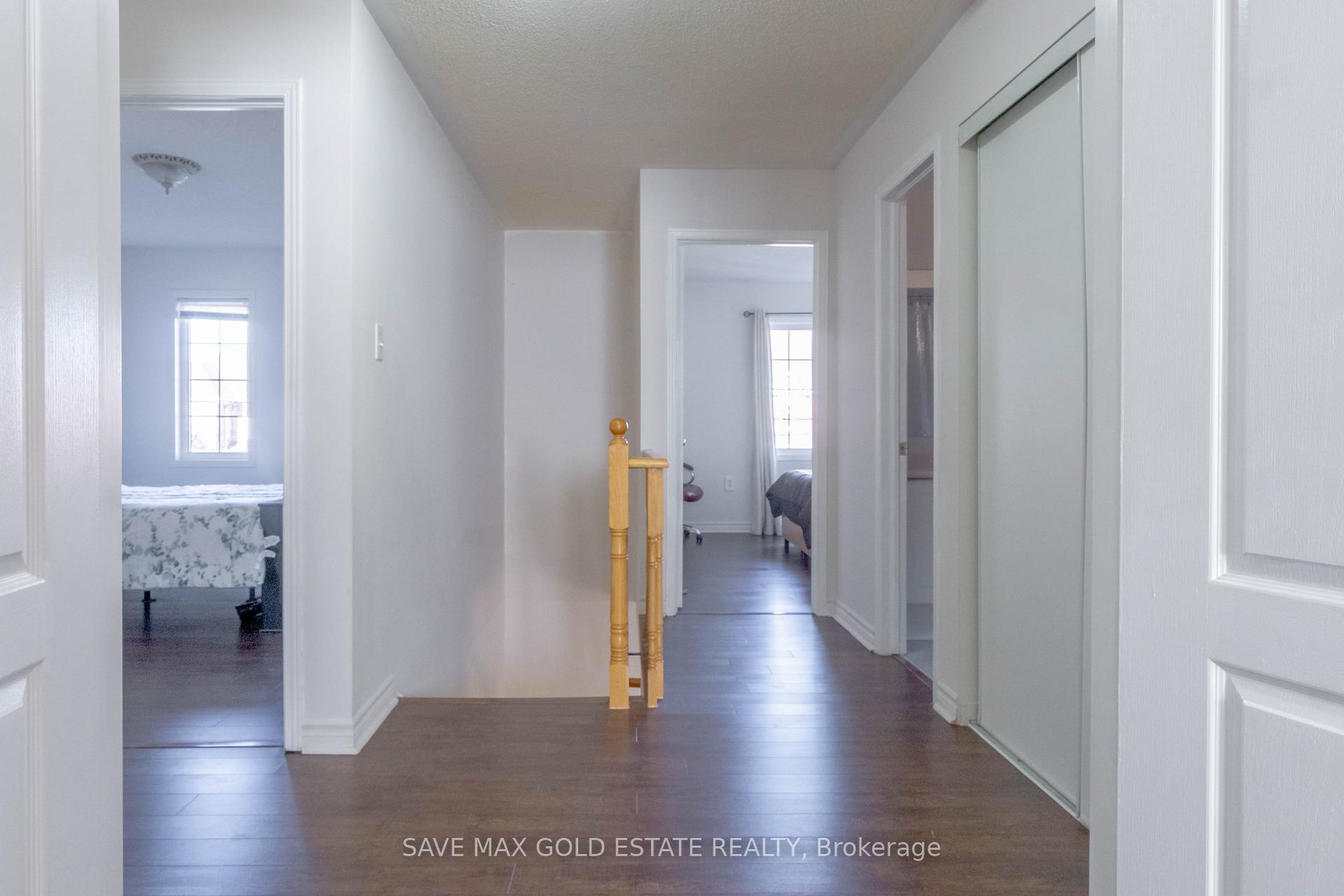 Photo 14 of 75 Saintsbury Crescent, Brampton, Sandringham-Wellington — HOMEH