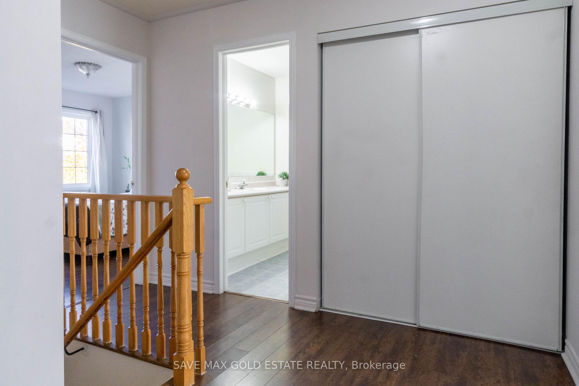 Photo 15 of 75 Saintsbury Crescent, Brampton, Sandringham-Wellington — HOMEH