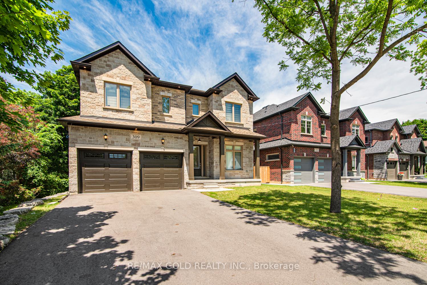 Front of 309 Parkside Drive
