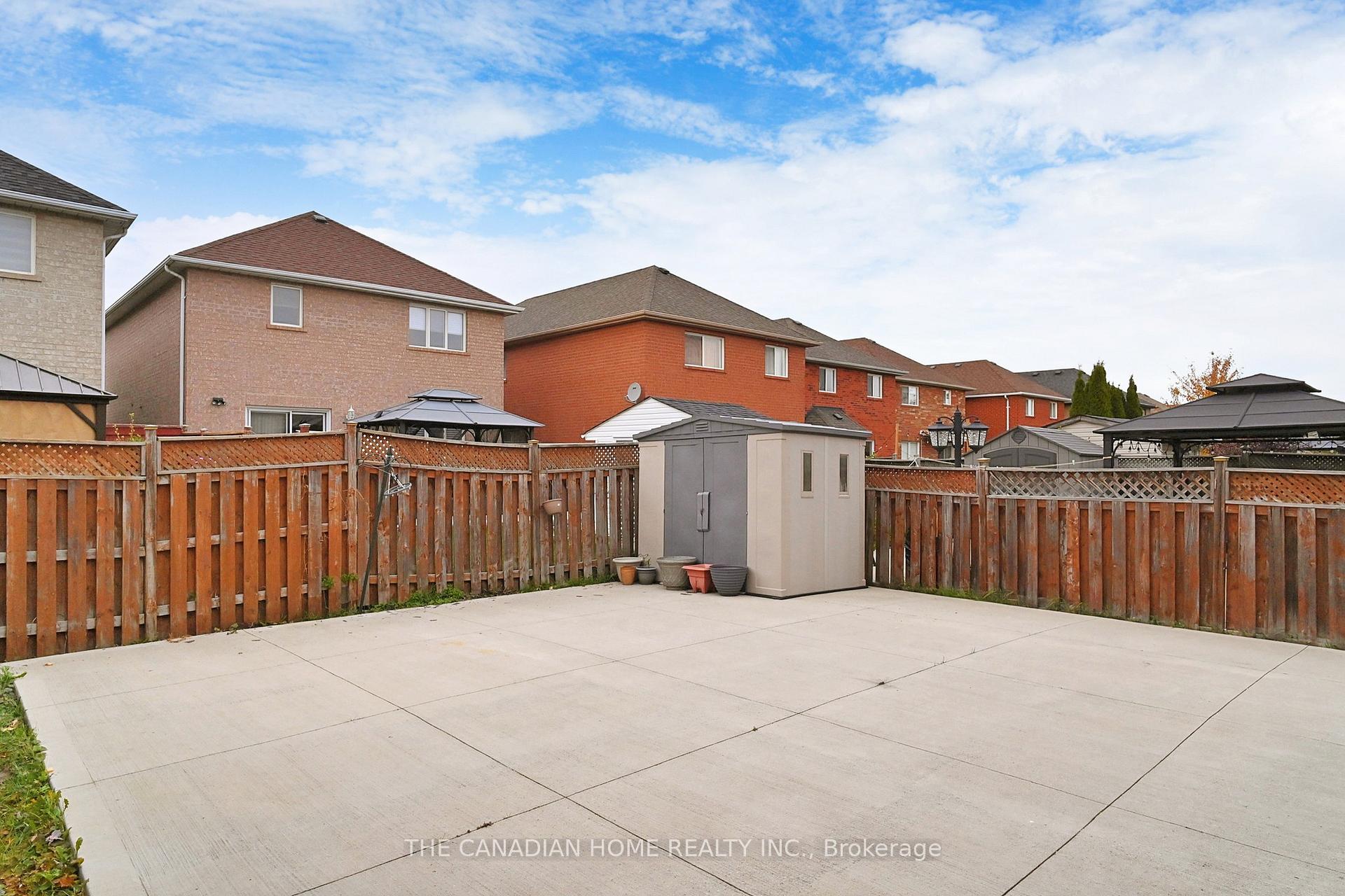 Photo 38 of 172 Binder Twine Trail, Brampton, Fletcher's Creek Village — HOMEH