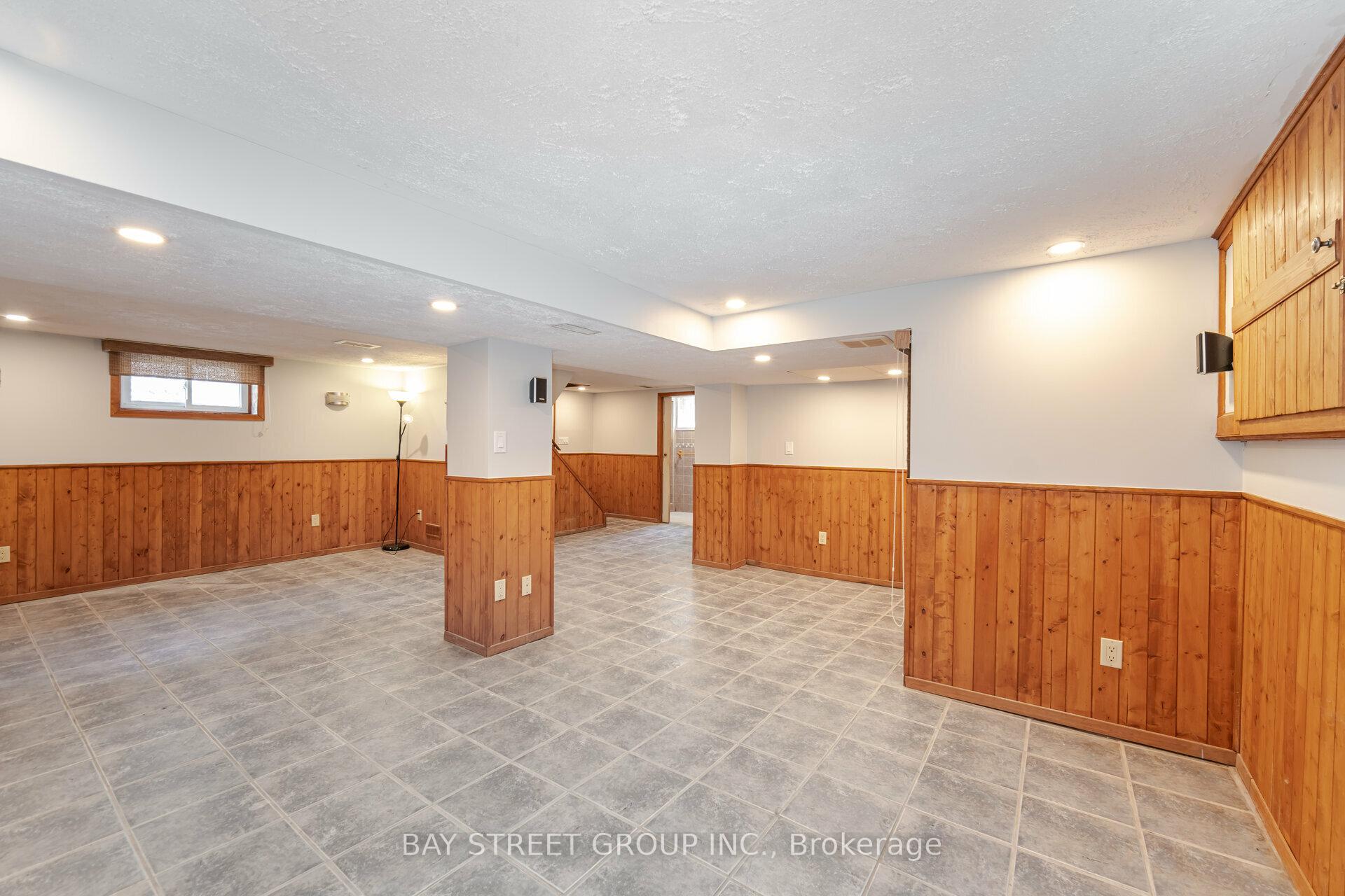 Photo 53 of 81 East 11th Street, Hamilton, Inch Park — HOMEH