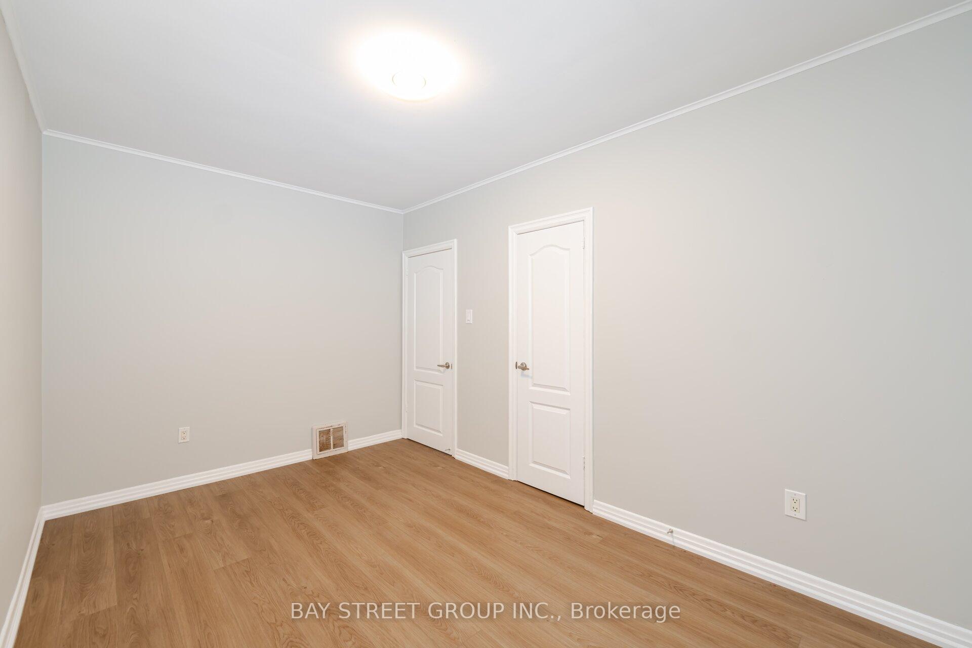 Photo 32 of 81 East 11th Street, Hamilton, Inch Park — HOMEH
