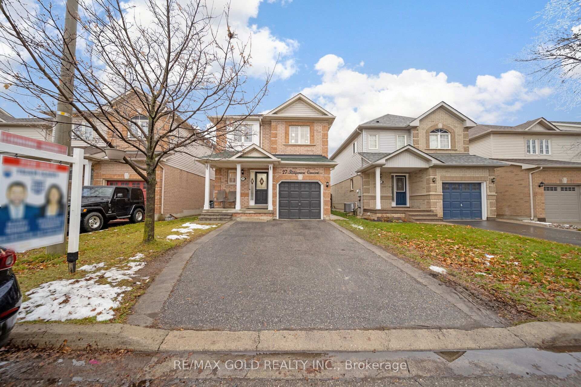 Photo 23 of 27 Ridgemore Crescent S, Brampton, Fletcher's Meadow — HOMEH