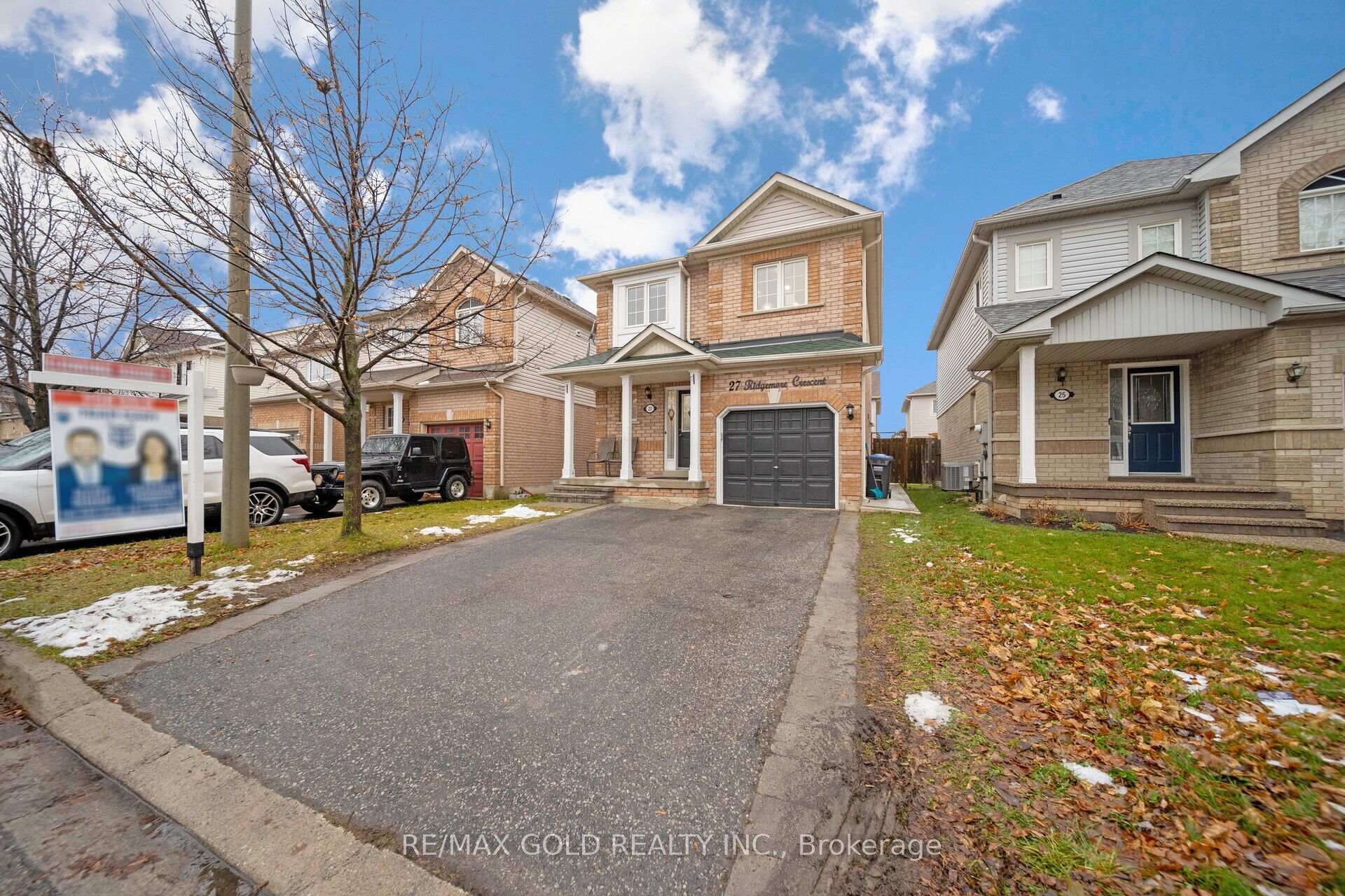 Photo 24 of 27 Ridgemore Crescent S, Brampton, Fletcher's Meadow — HOMEH