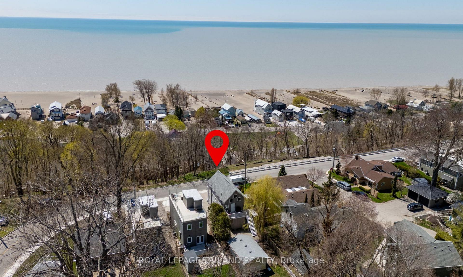 Photo 3 of 387 Front Street, Central Elgin, Port Stanley — HOMEH