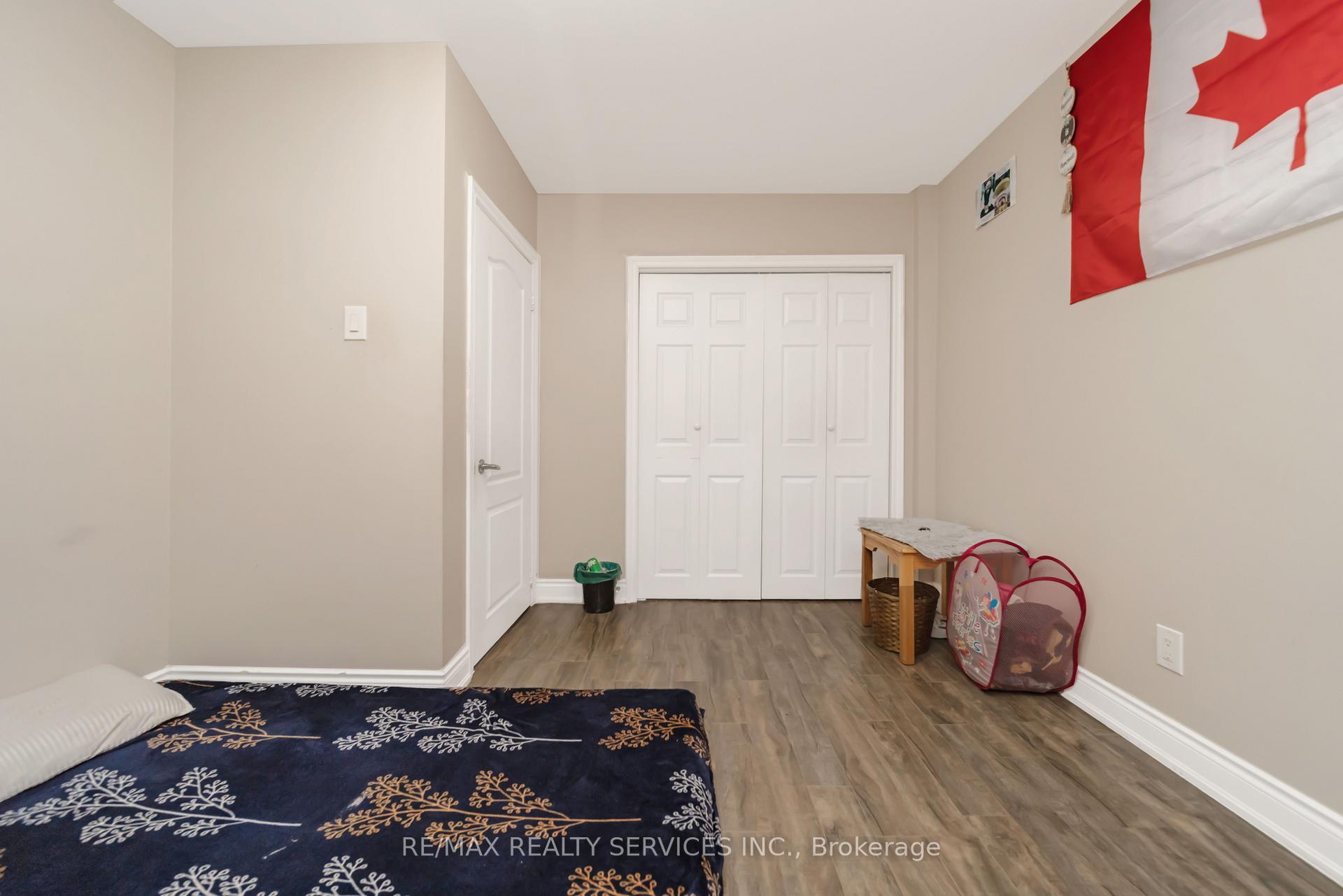Photo 18 of 26 Windermere Court, Brampton, Northwood Park — HOMEH