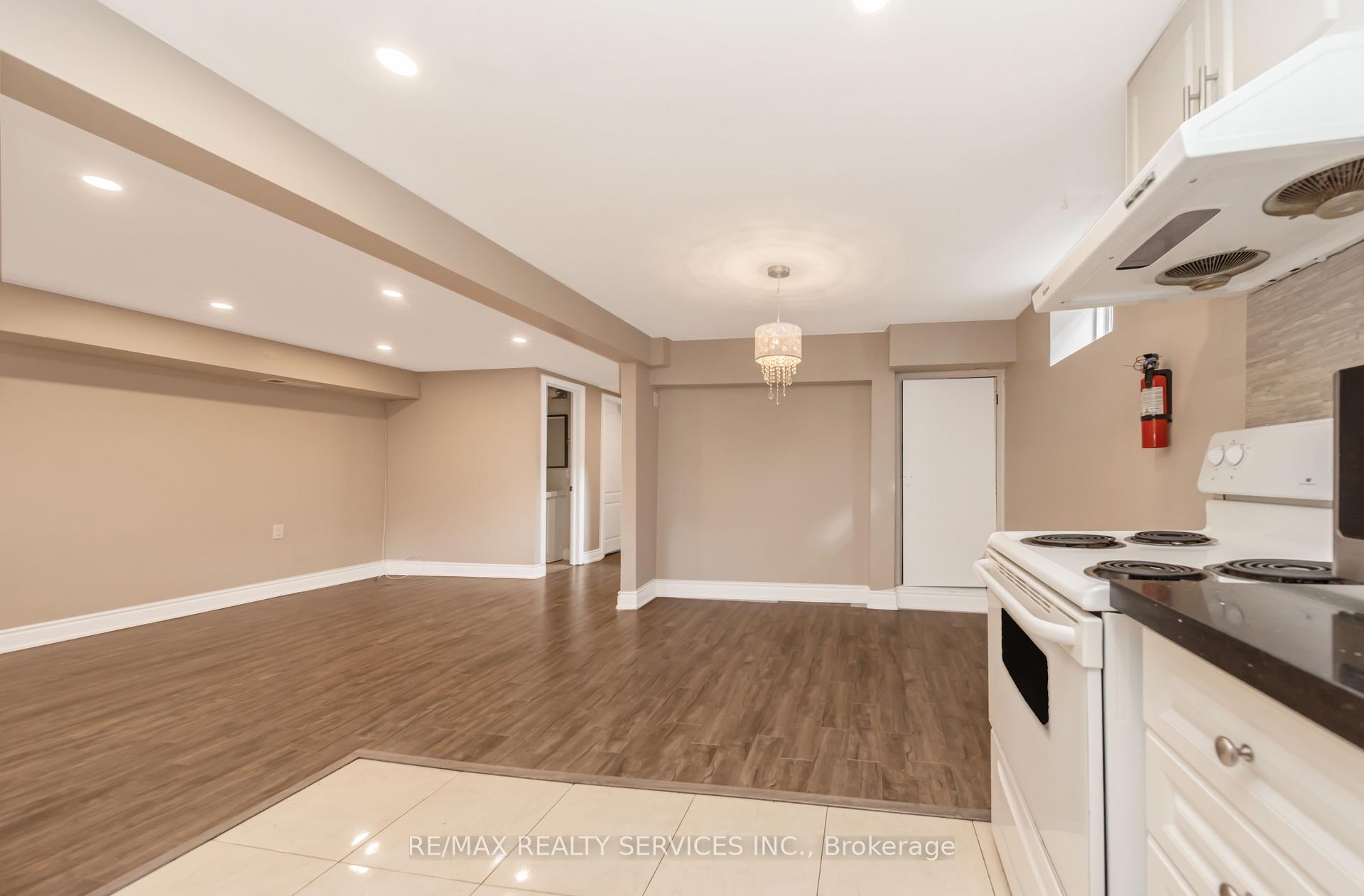 Photo 27 of 26 Windermere Court, Brampton, Northwood Park — HOMEH