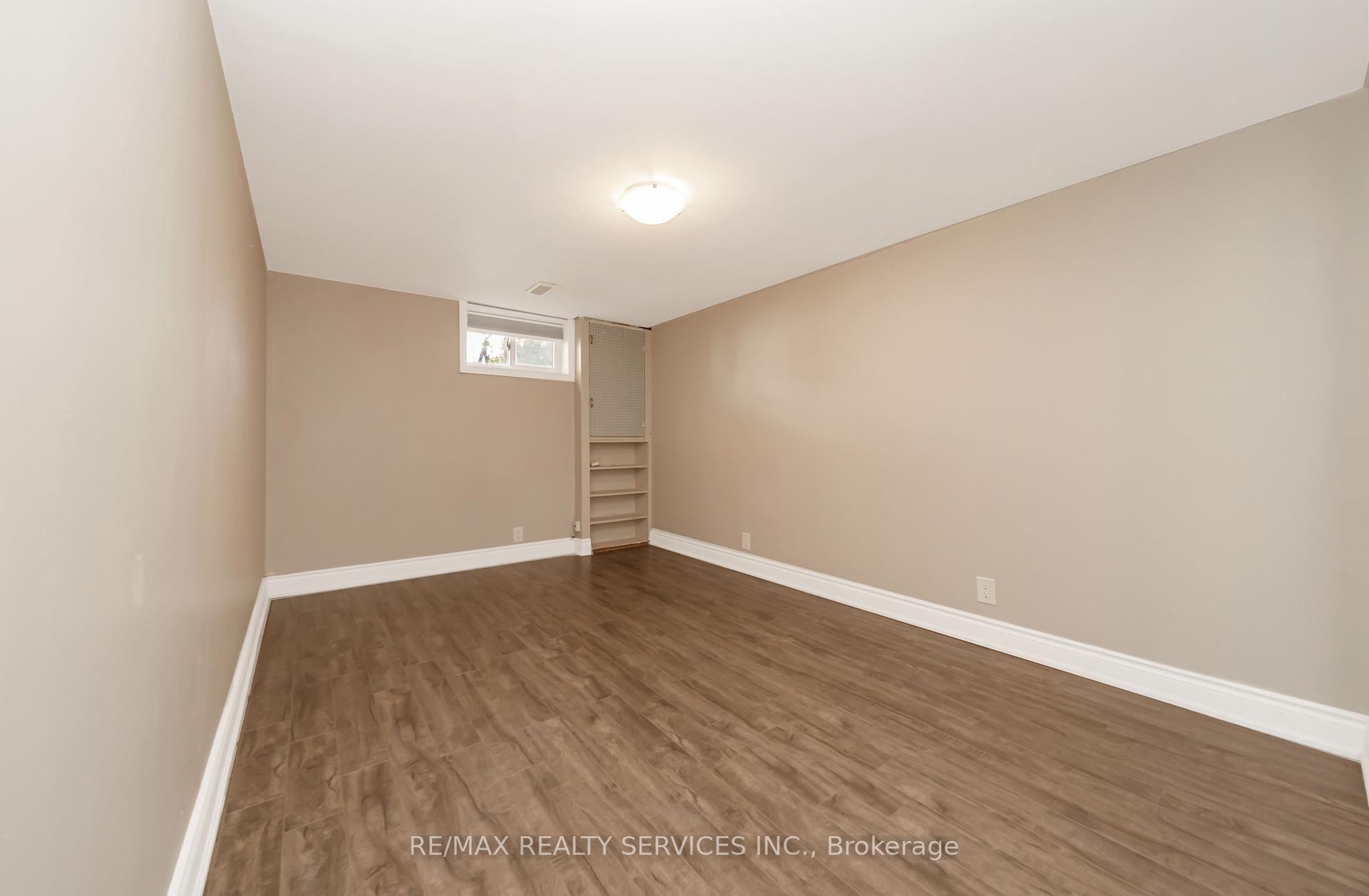Photo 33 of 26 Windermere Court, Brampton, Northwood Park — HOMEH