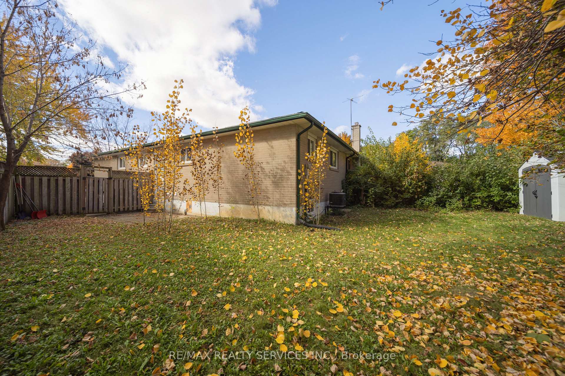 Photo 37 of 26 Windermere Court, Brampton, Northwood Park — HOMEH