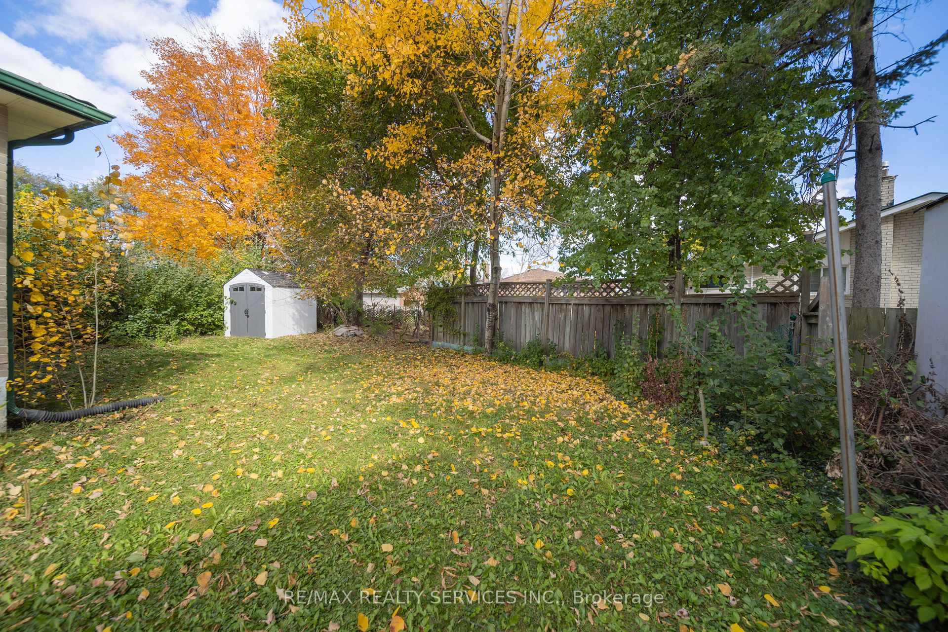Photo 39 of 26 Windermere Court, Brampton, Northwood Park — HOMEH