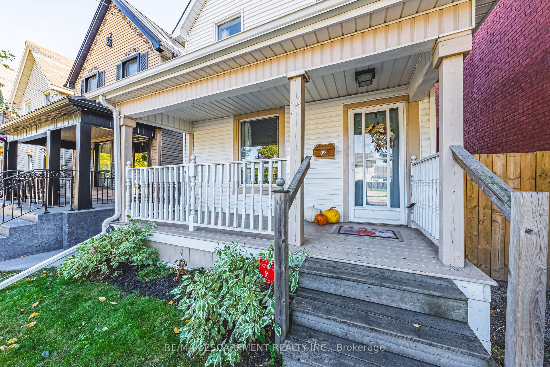 Photo 4 of 62 Birch Avenue, Hamilton, Gibson — HOMEH