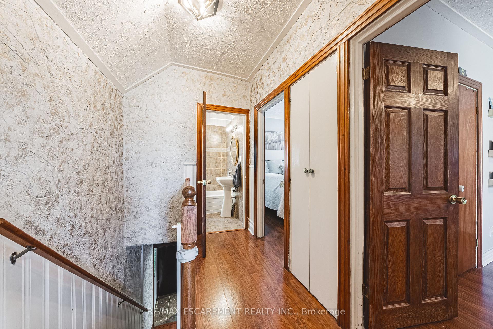 Photo 21 of 62 Birch Avenue, Hamilton, Gibson — HOMEH