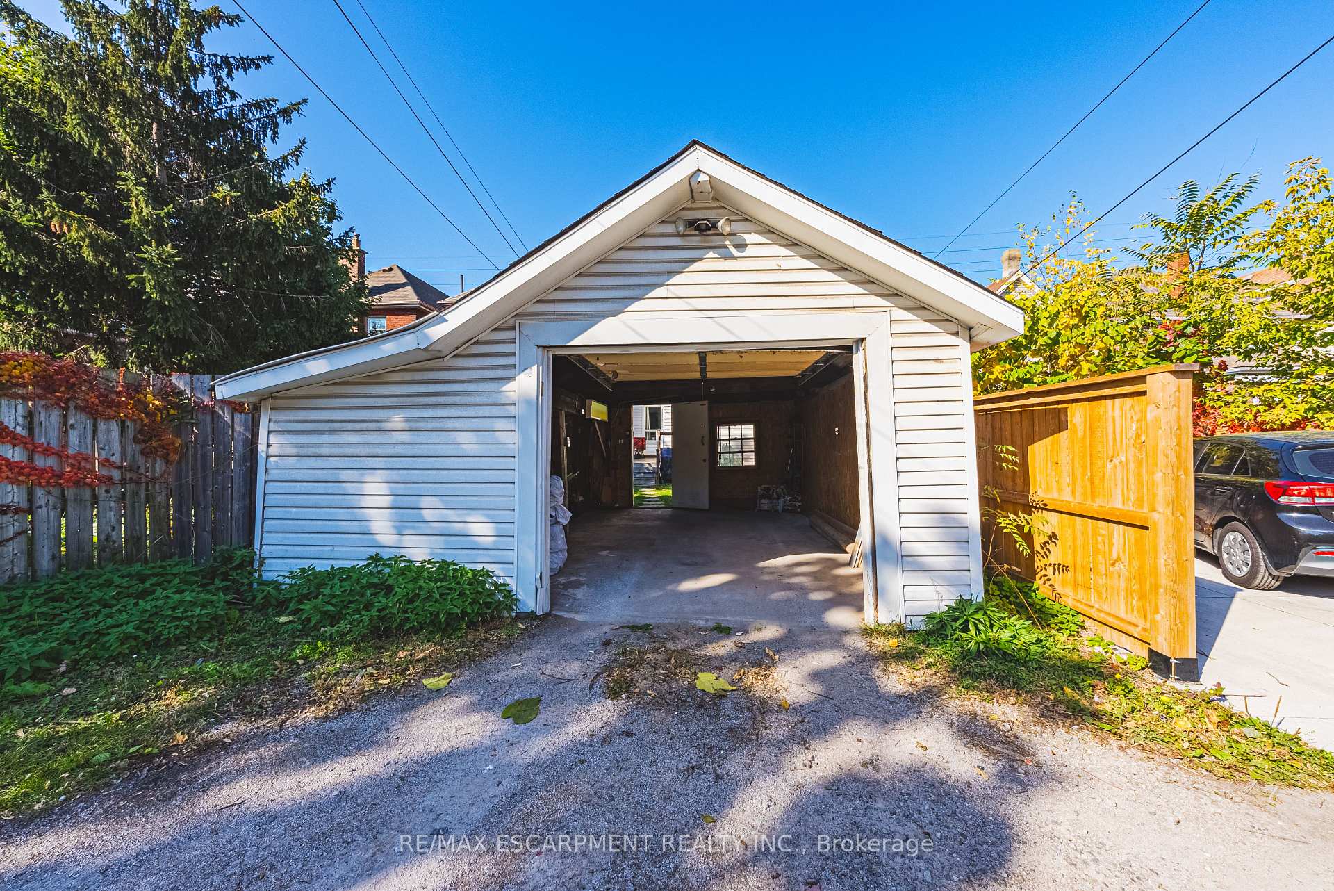 Photo 38 of 62 Birch Avenue, Hamilton, Gibson — HOMEH