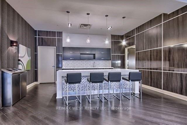 Photo 6 of Unit 1503, 85 North Park Road, Vaughan, Beverley Glen — HOMEH