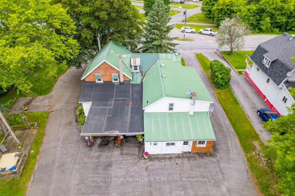 Photo 6 of 231 Mill Street, Stirling-Rawdon, Stirling Ward — HOMEH