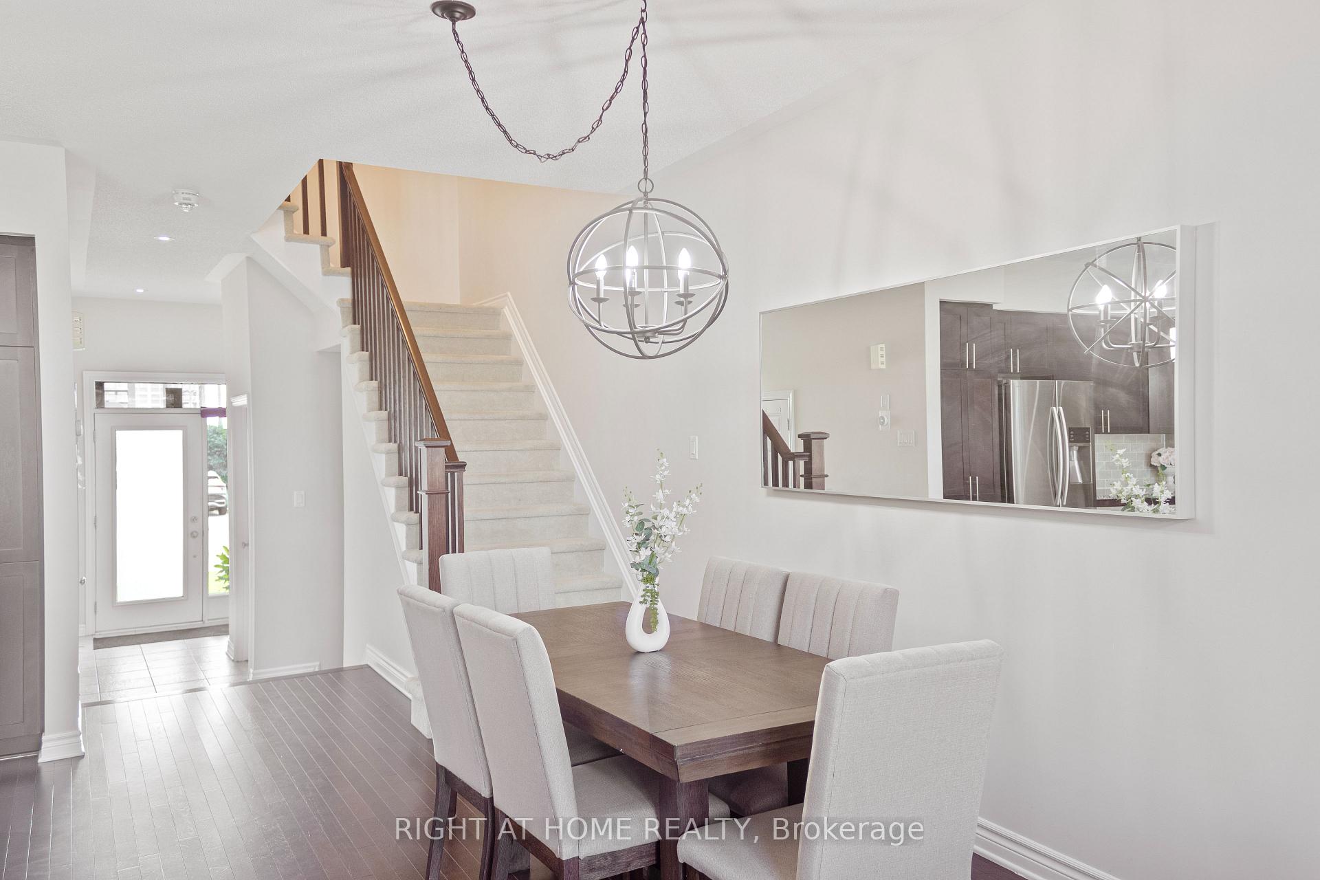 Photo 4 of 152 Popplewell Crescent, Ottawa, Barrhaven - Cedargrove/Fraserdale — HOMEH