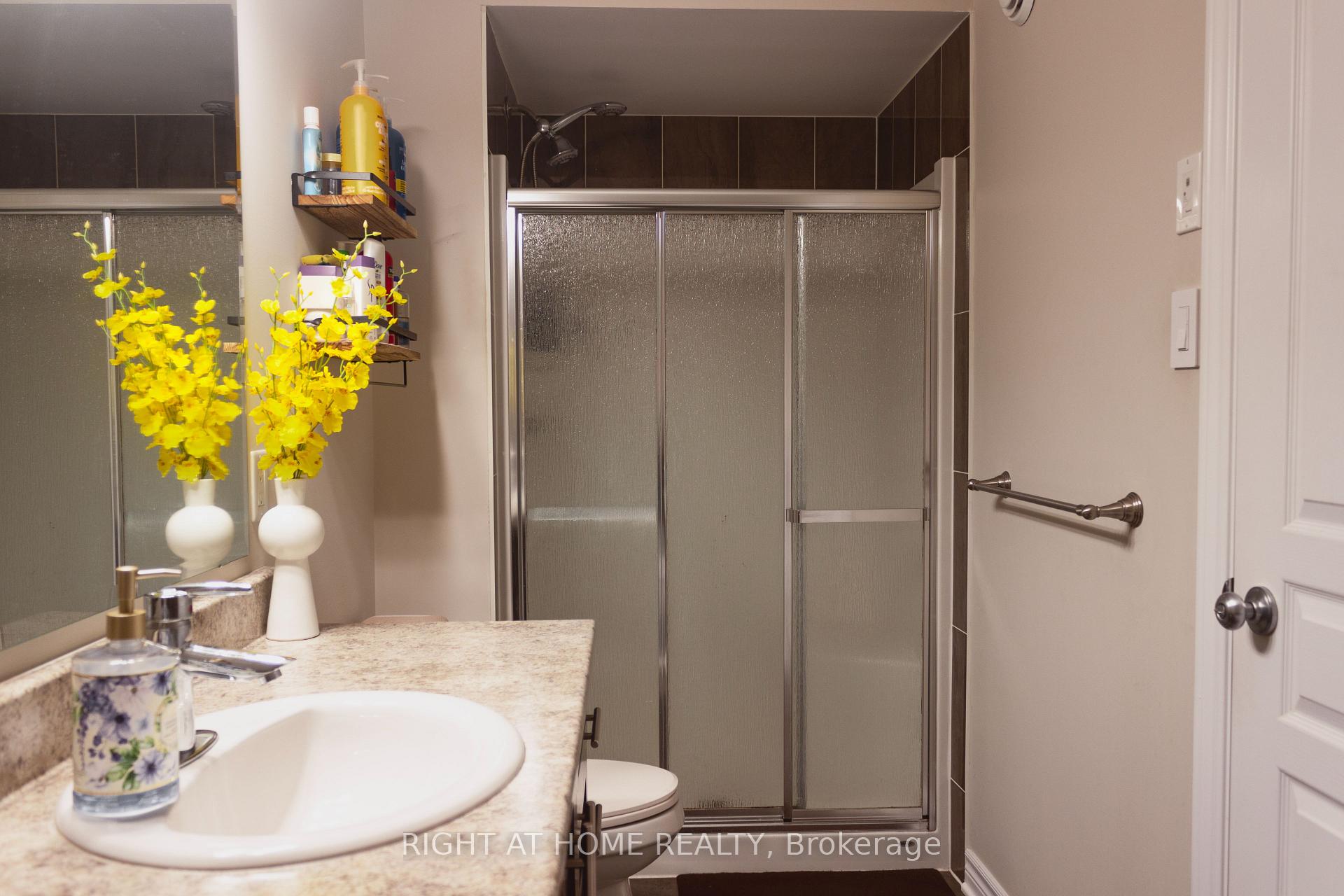 Photo 23 of 152 Popplewell Crescent, Ottawa, Barrhaven - Cedargrove/Fraserdale — HOMEH