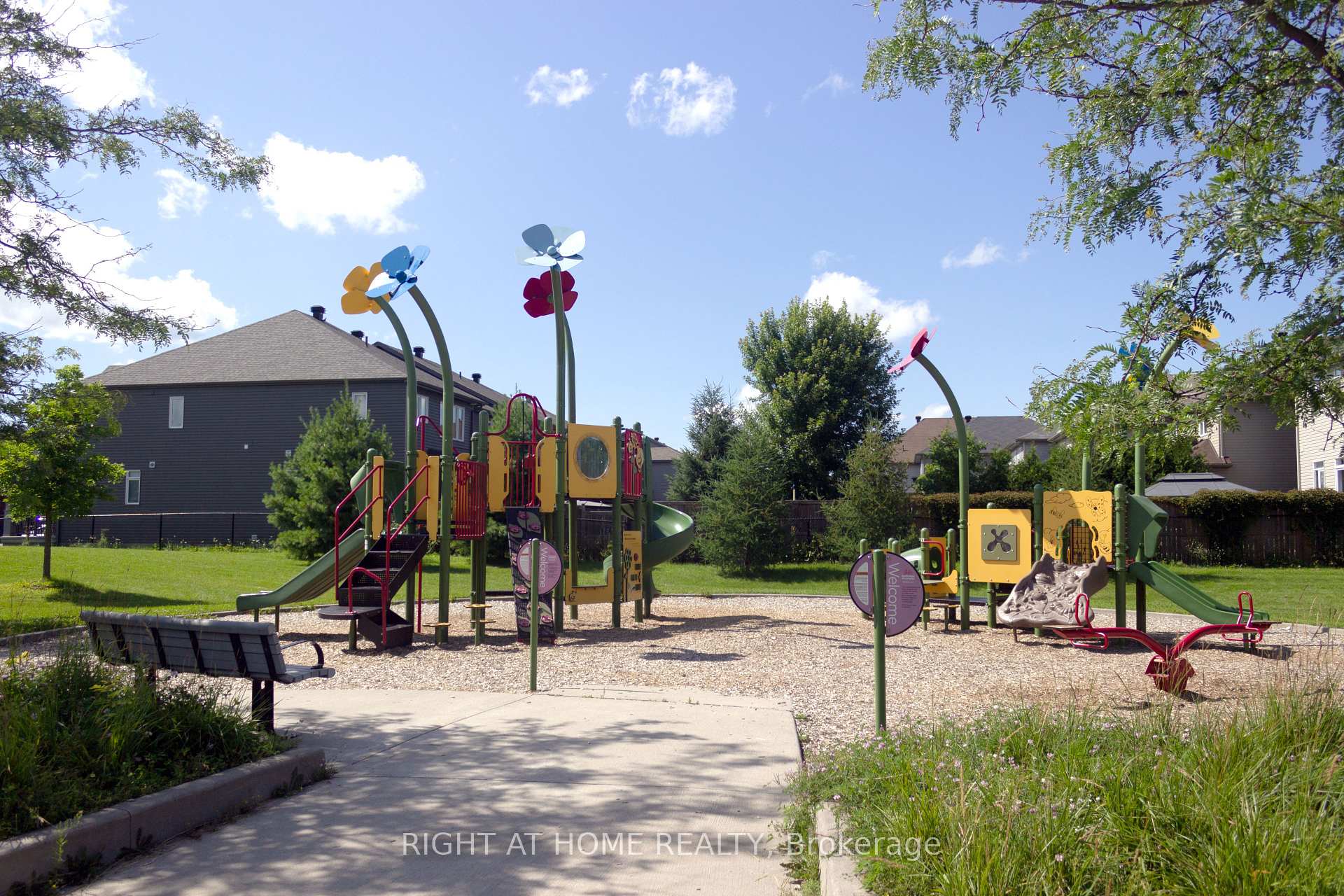 Photo 27 of 152 Popplewell Crescent, Ottawa, Barrhaven - Cedargrove/Fraserdale — HOMEH