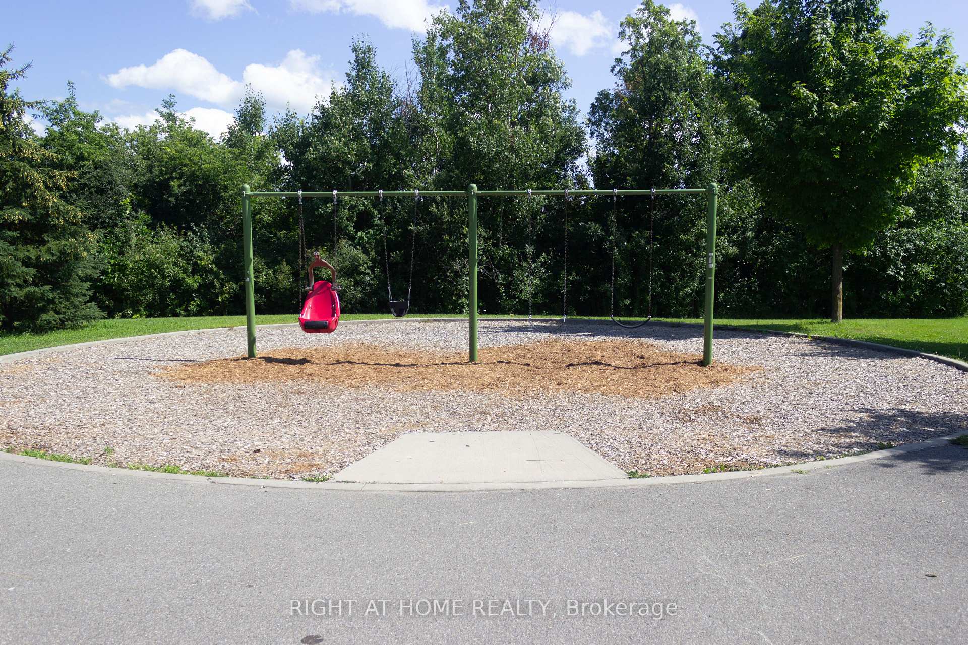 Photo 28 of 152 Popplewell Crescent, Ottawa, Barrhaven - Cedargrove/Fraserdale — HOMEH