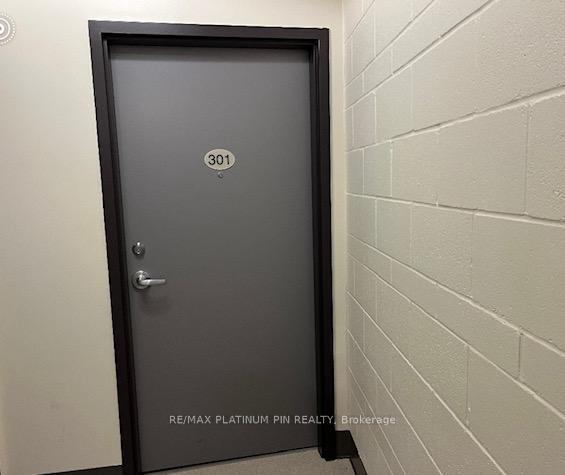 Photo 3 of Unit 301, 121 King Street E, Hamilton, Beasley — HOMEH
