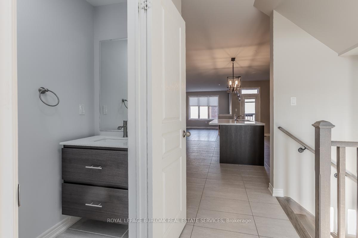 Photo 7 of 219 Skinner Road, Hamilton, Waterdown — HOMEH