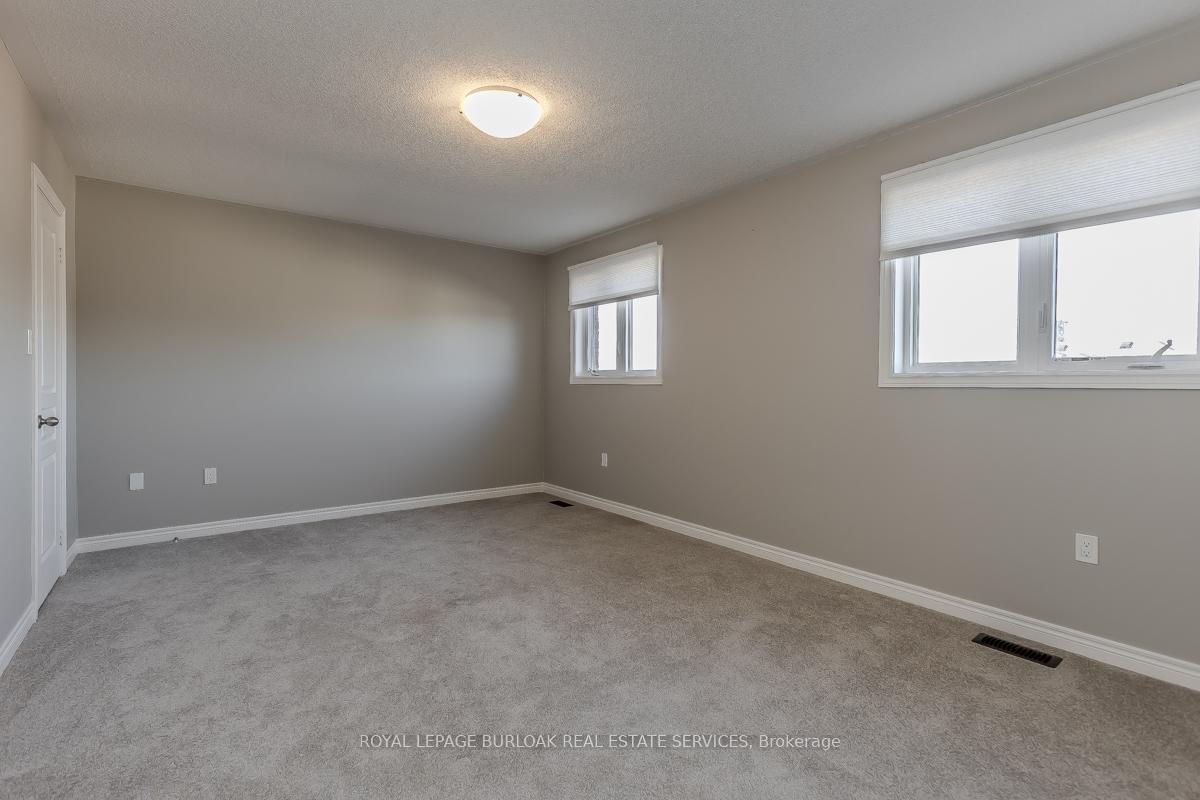 Photo 20 of 219 Skinner Road, Hamilton, Waterdown — HOMEH