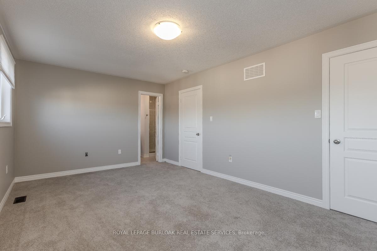 Photo 22 of 219 Skinner Road, Hamilton, Waterdown — HOMEH