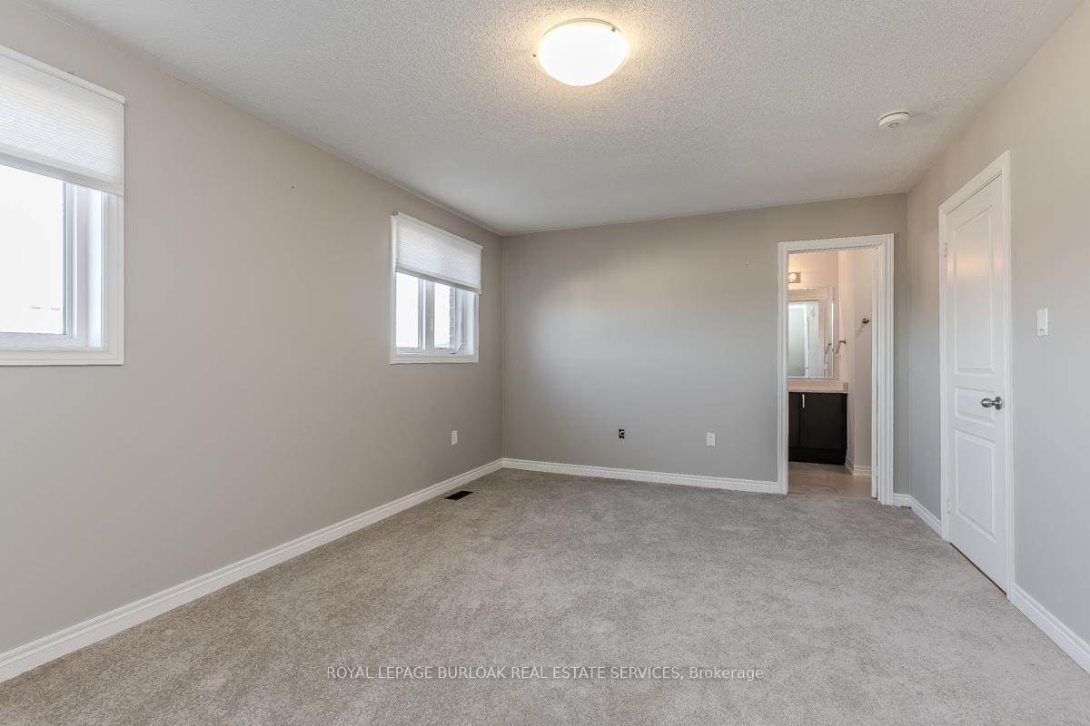 Photo 23 of 219 Skinner Road, Hamilton, Waterdown — HOMEH