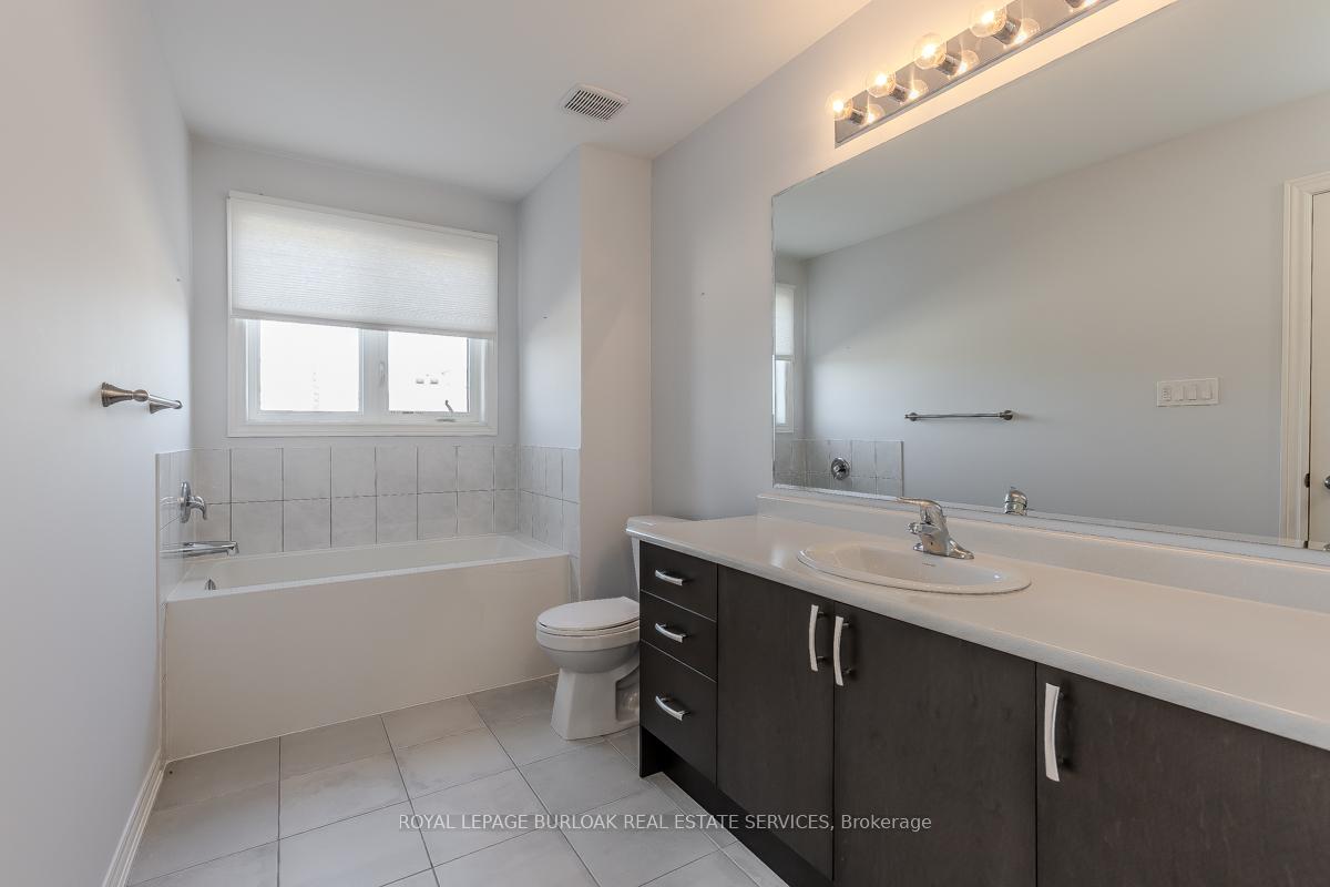 Photo 24 of 219 Skinner Road, Hamilton, Waterdown — HOMEH