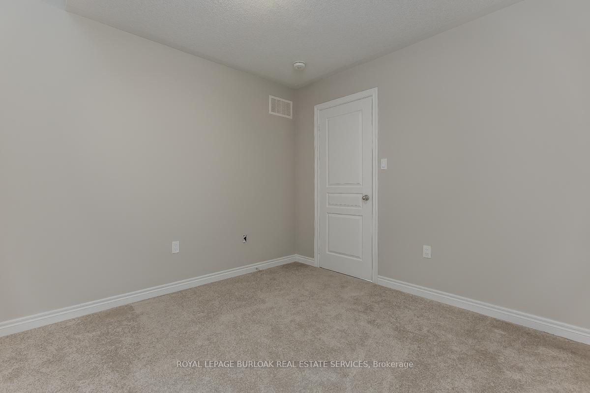Photo 31 of 219 Skinner Road, Hamilton, Waterdown — HOMEH