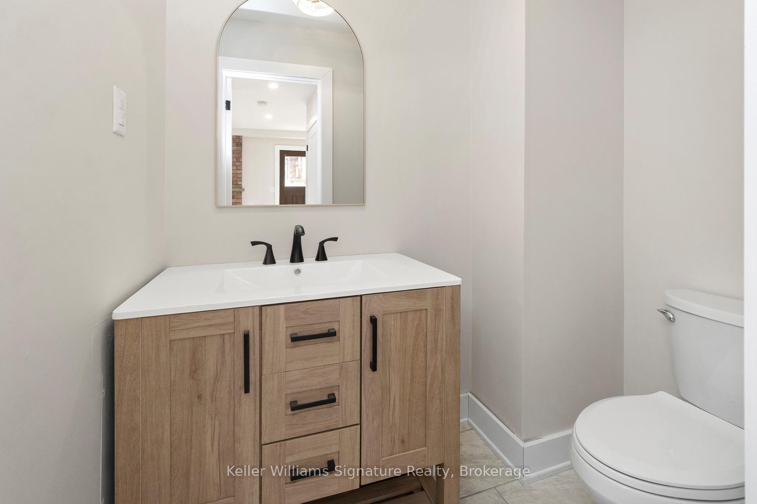Photo 30 of 49 Spartan Avenue, Hamilton, Stoney Creek — HOMEH