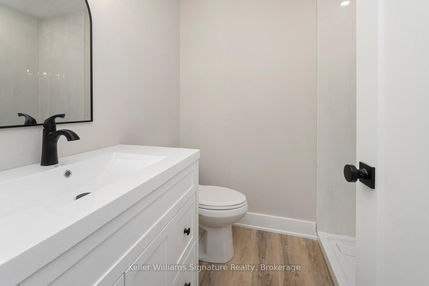Photo 32 of 49 Spartan Avenue, Hamilton, Stoney Creek — HOMEH