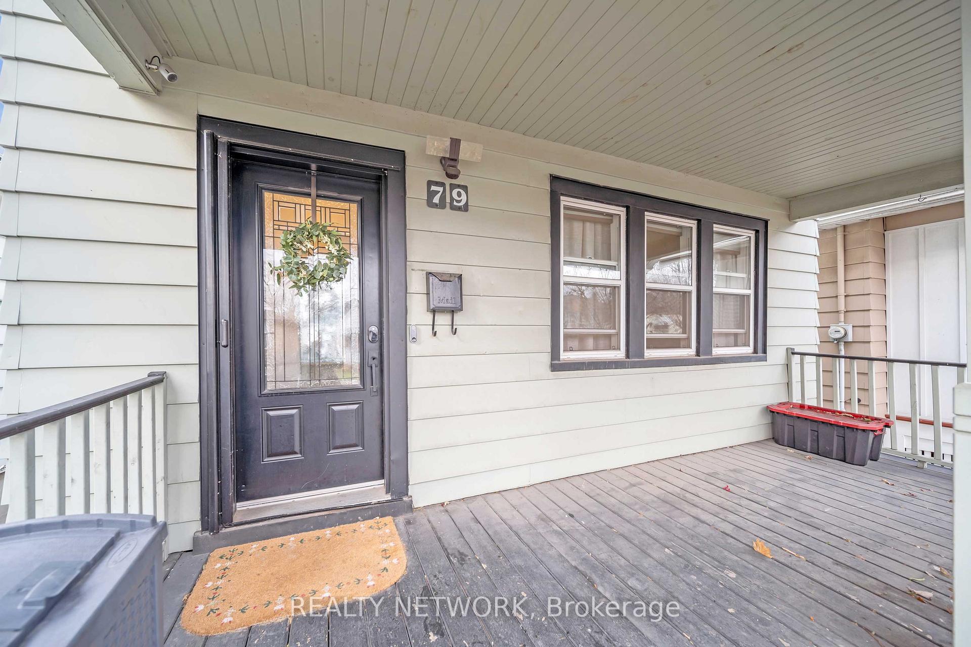 Photo 5 of 79 Province Street N, Hamilton, Crown Point — HOMEH