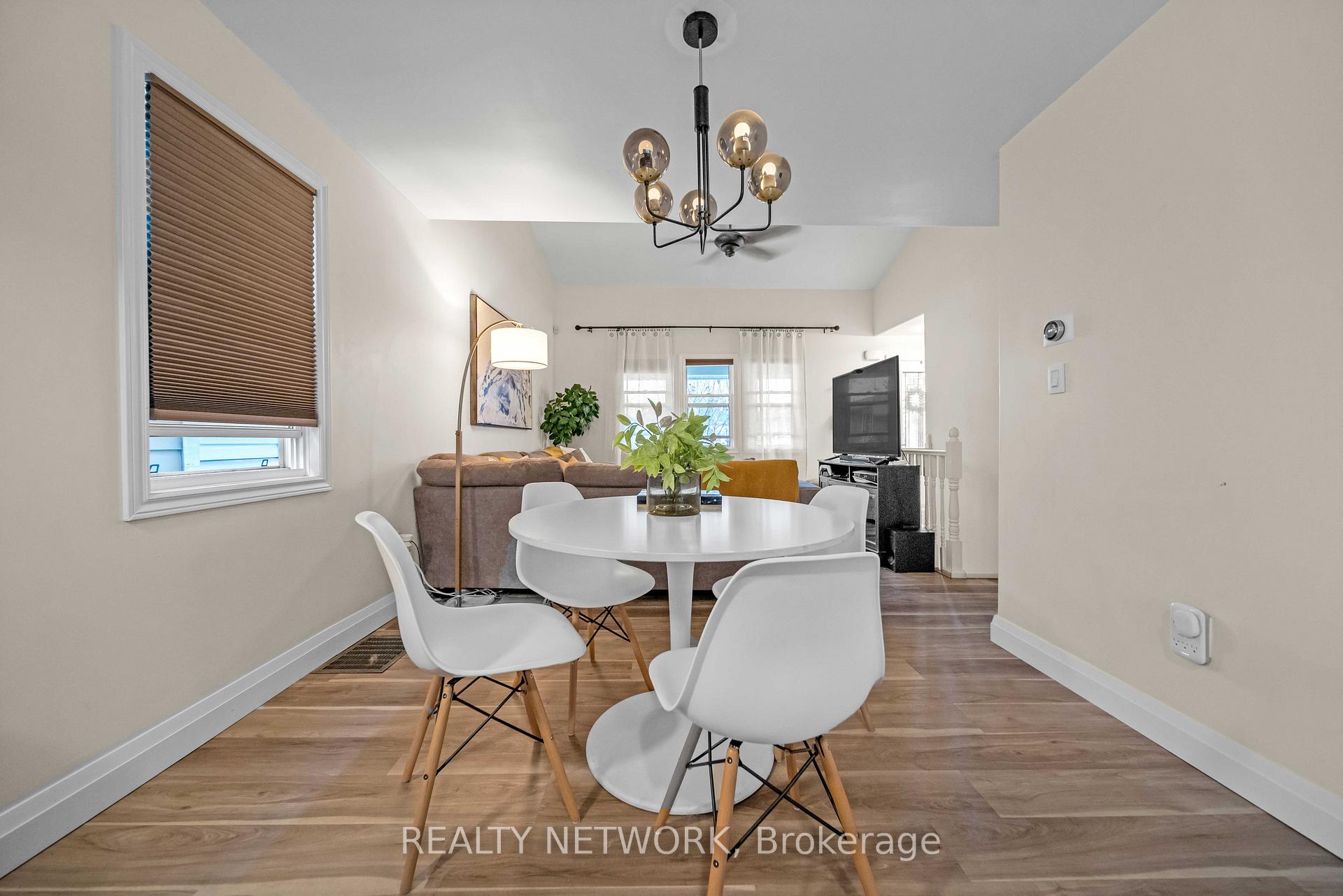 Photo 15 of 79 Province Street N, Hamilton, Crown Point — HOMEH